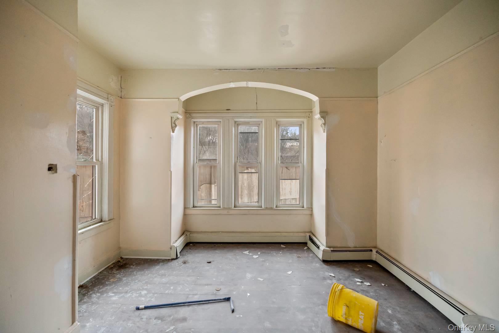 64 White Avenue Property Photo 16
