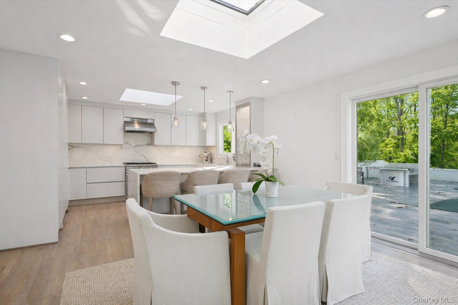 3 Southwood Lane Property Photo 5