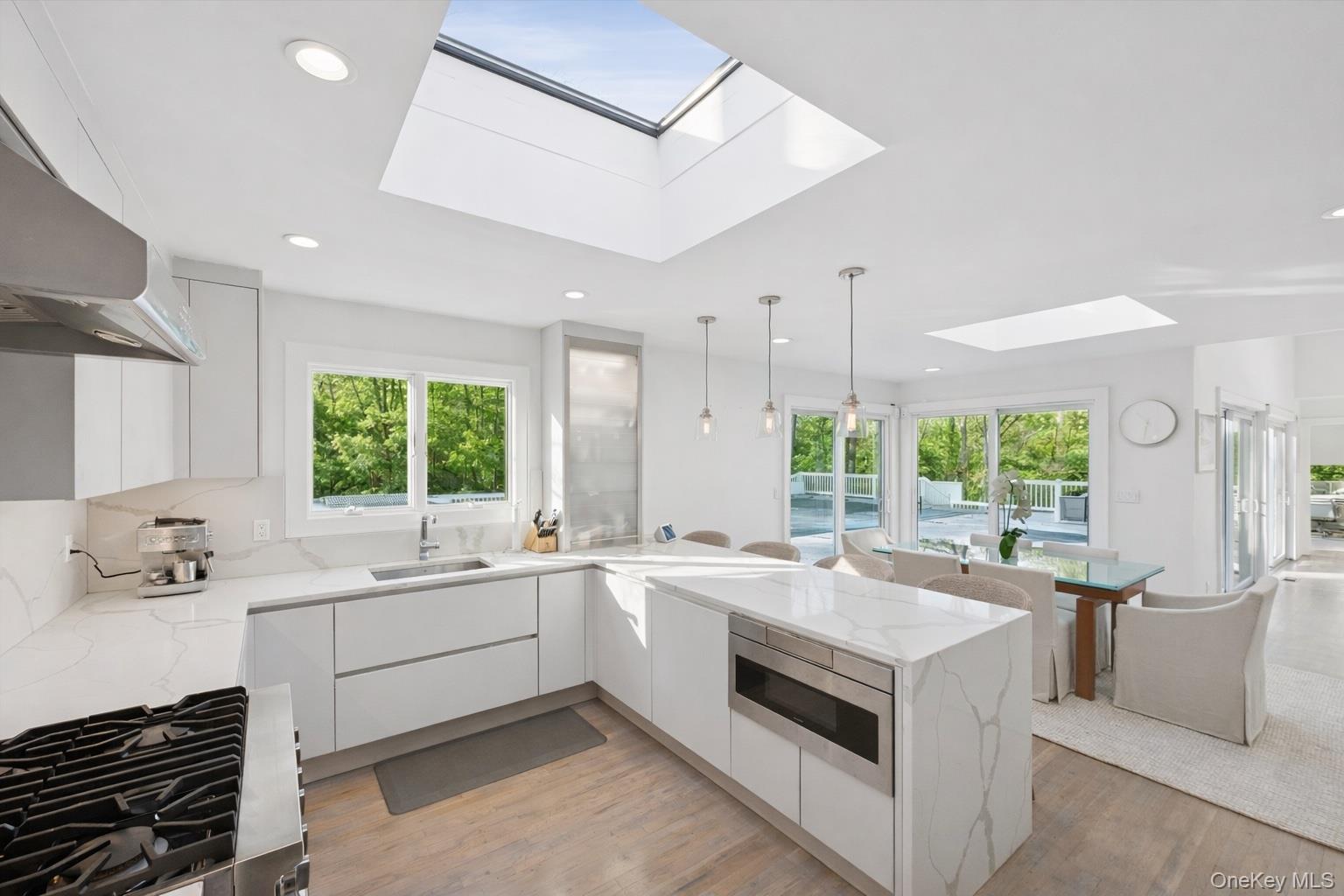 3 Southwood Lane Property Photo 7