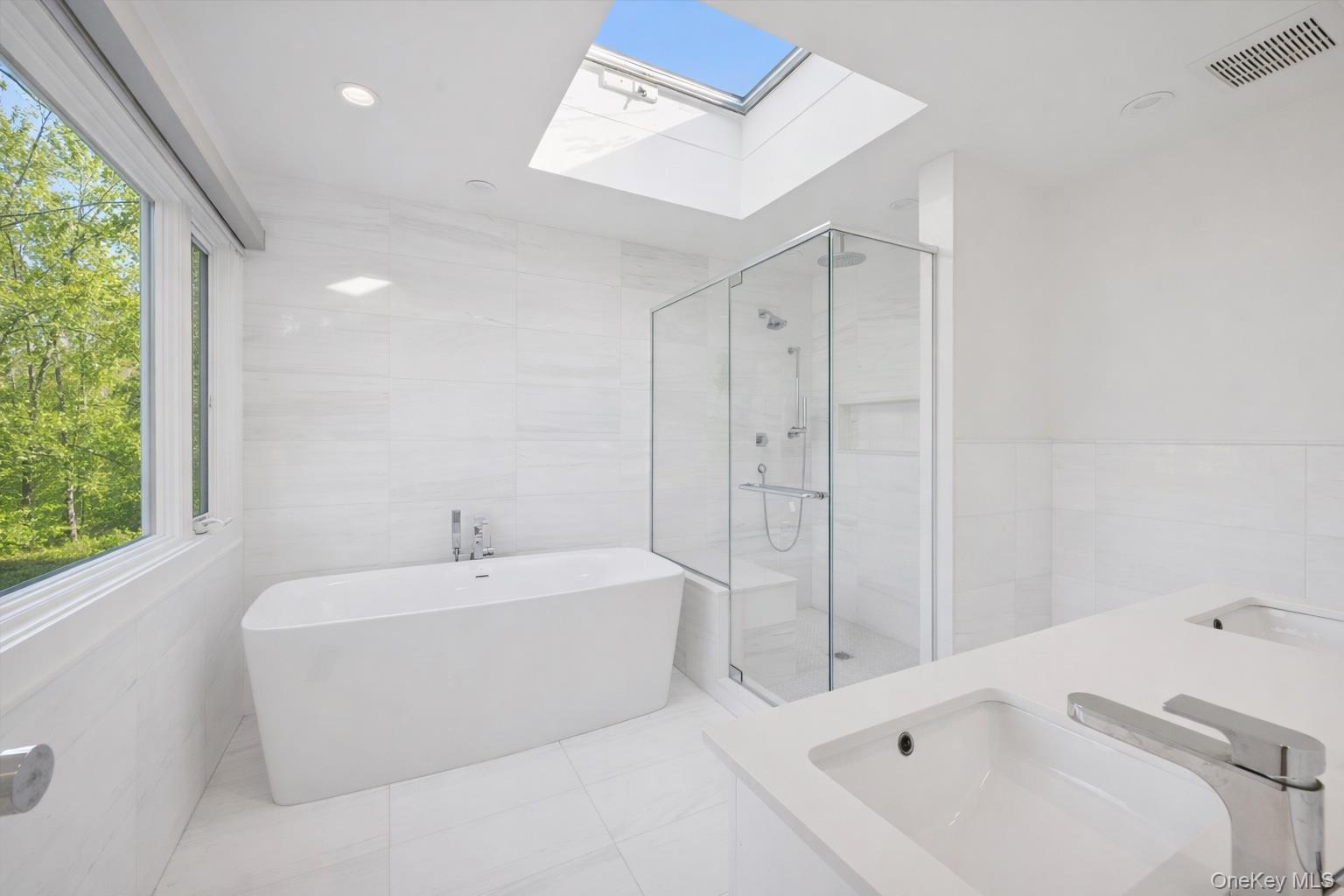3 Southwood Lane Property Photo 11