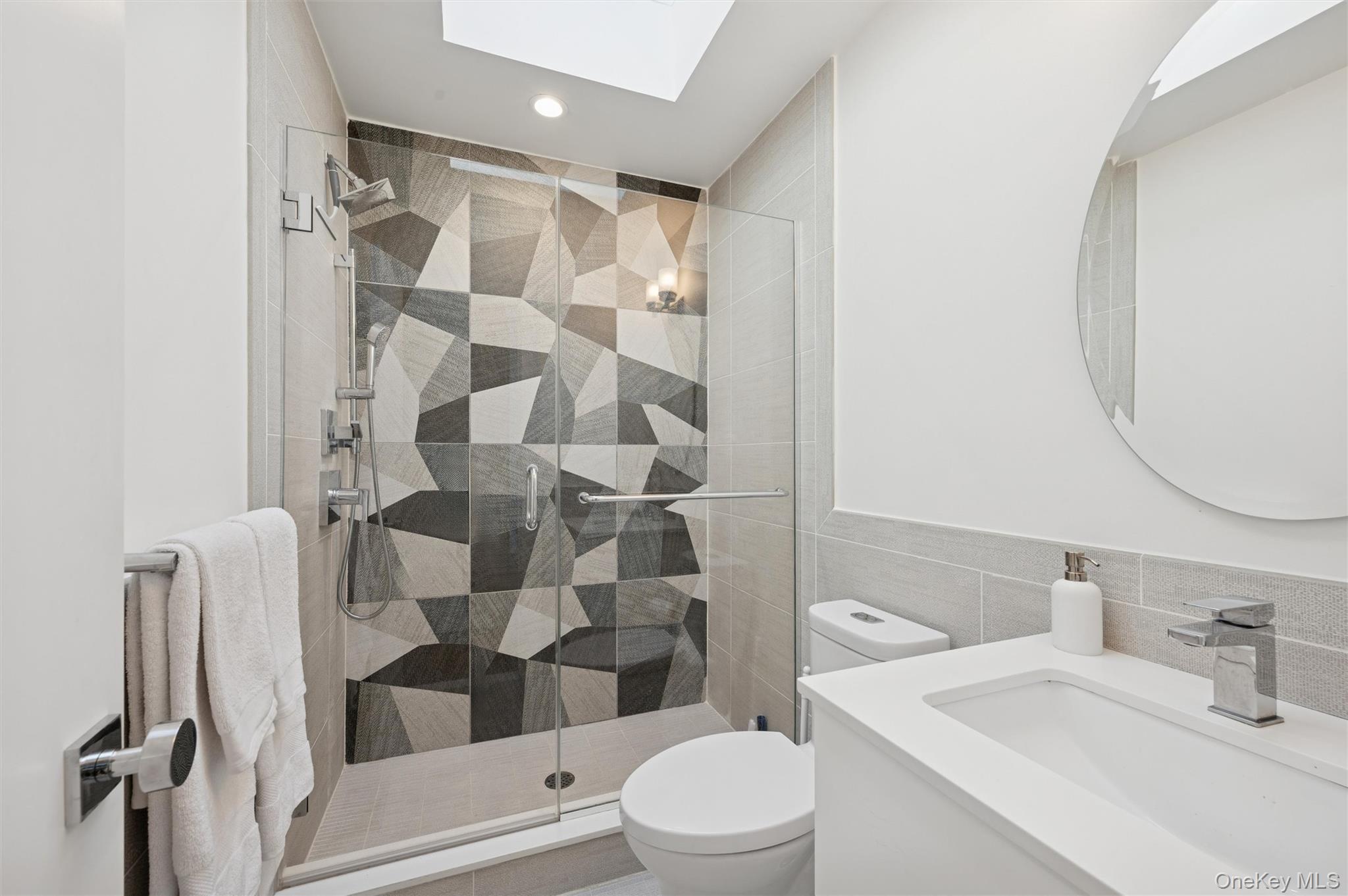 3 Southwood Lane Property Photo 16