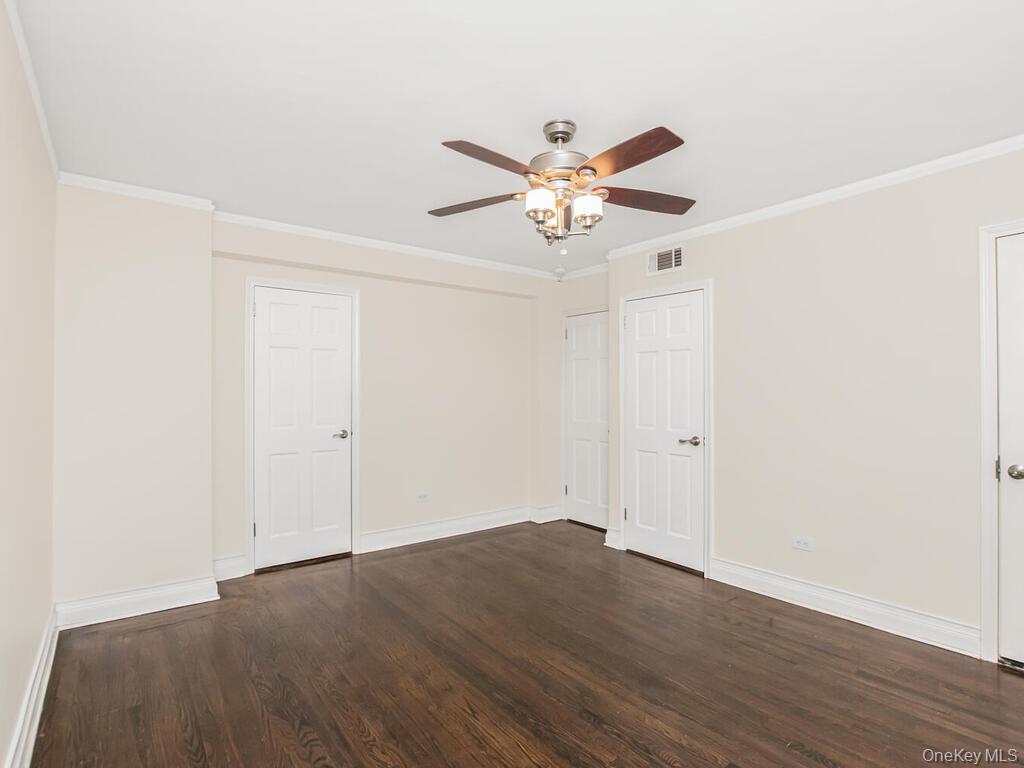 1332 Midland Avenue 3f Property Photo 18