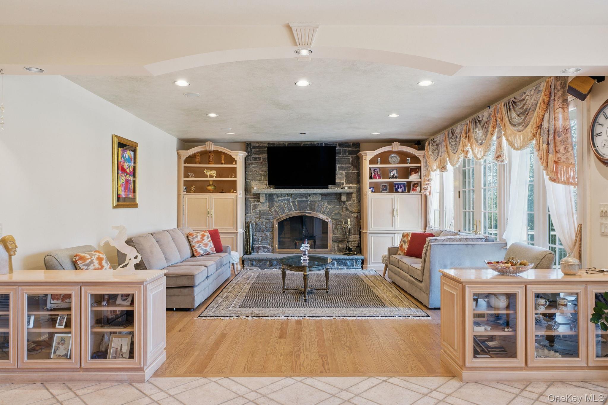 19 Cobblestone Court Property Photo 11