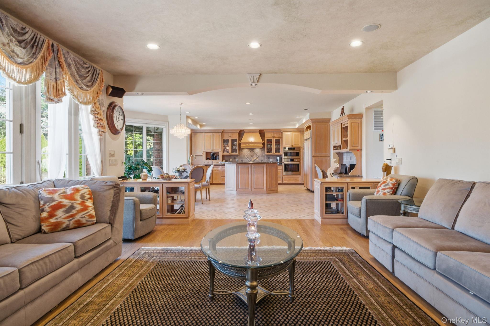 19 Cobblestone Court Property Photo 12