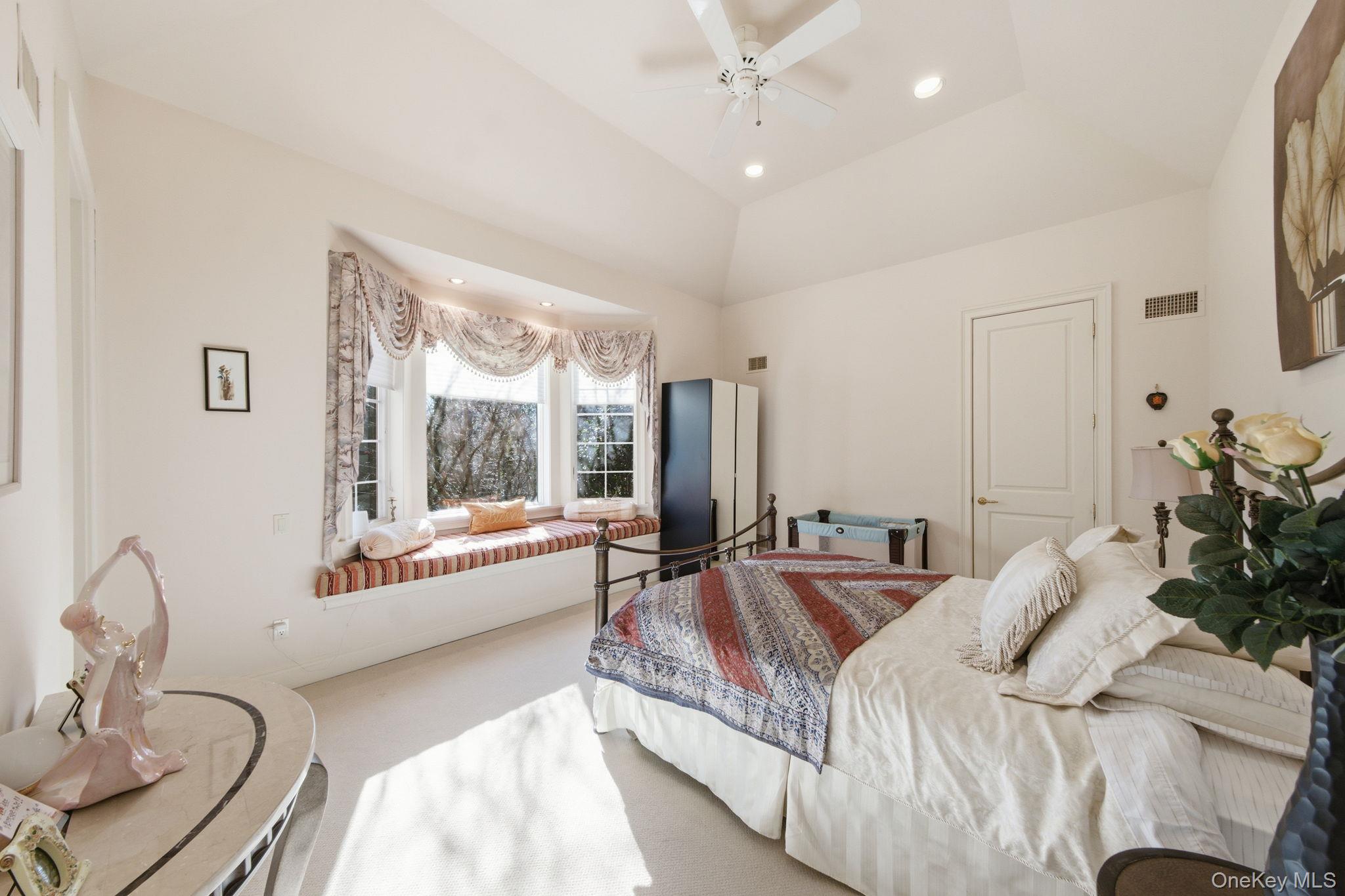 19 Cobblestone Court Property Photo 30