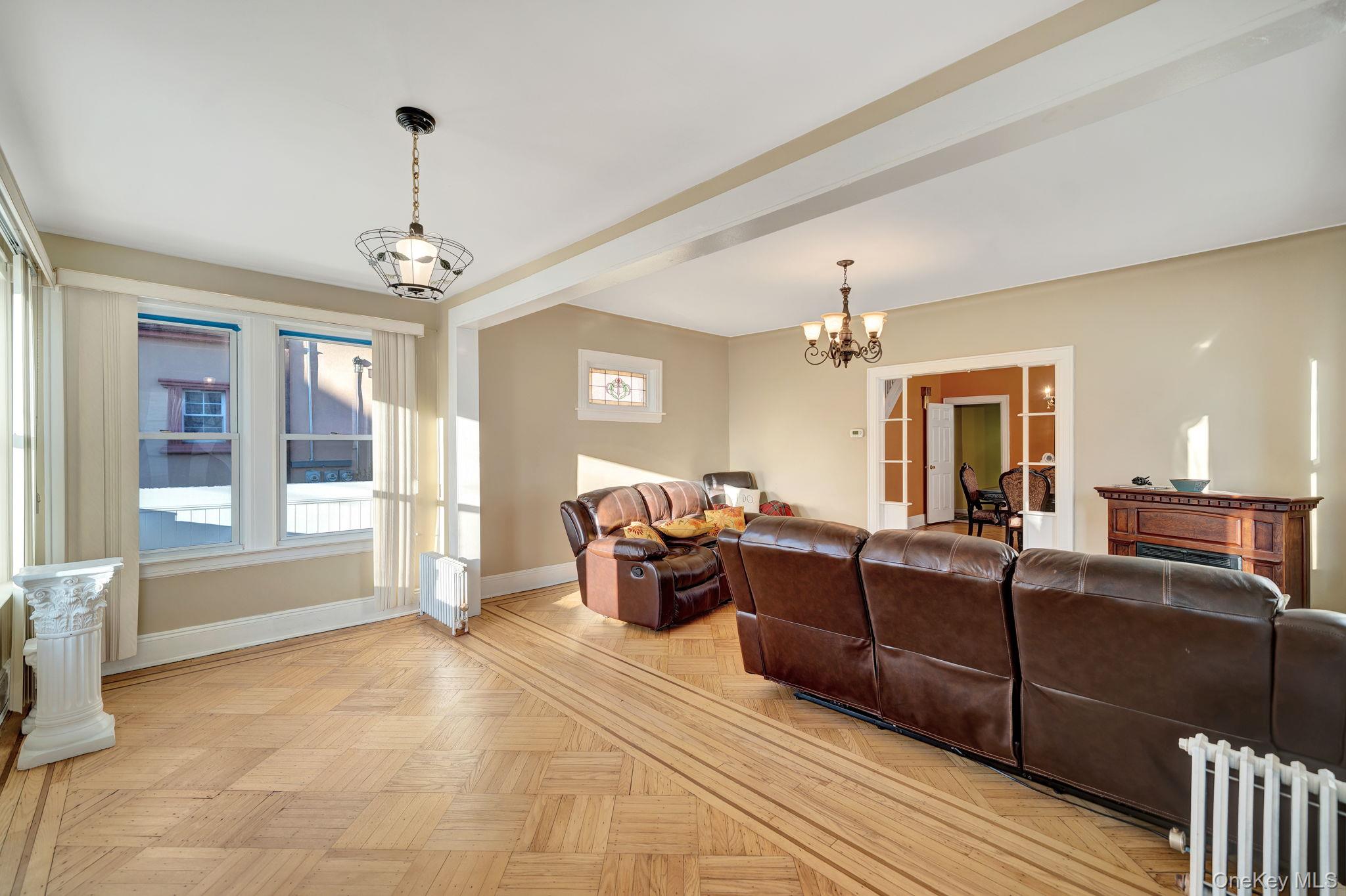 10439 115th Street Property Photo 4