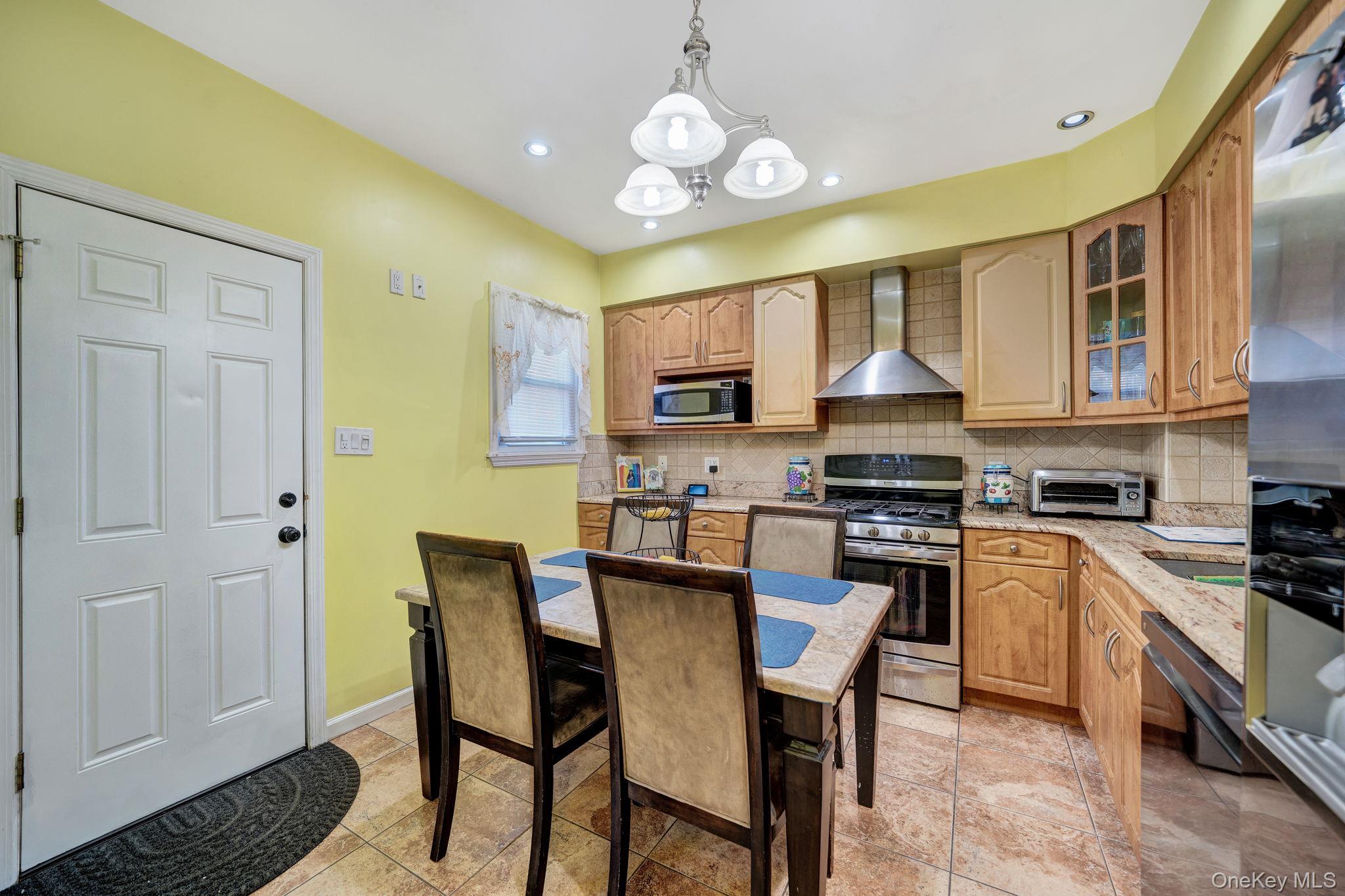 10439 115th Street Property Photo 14