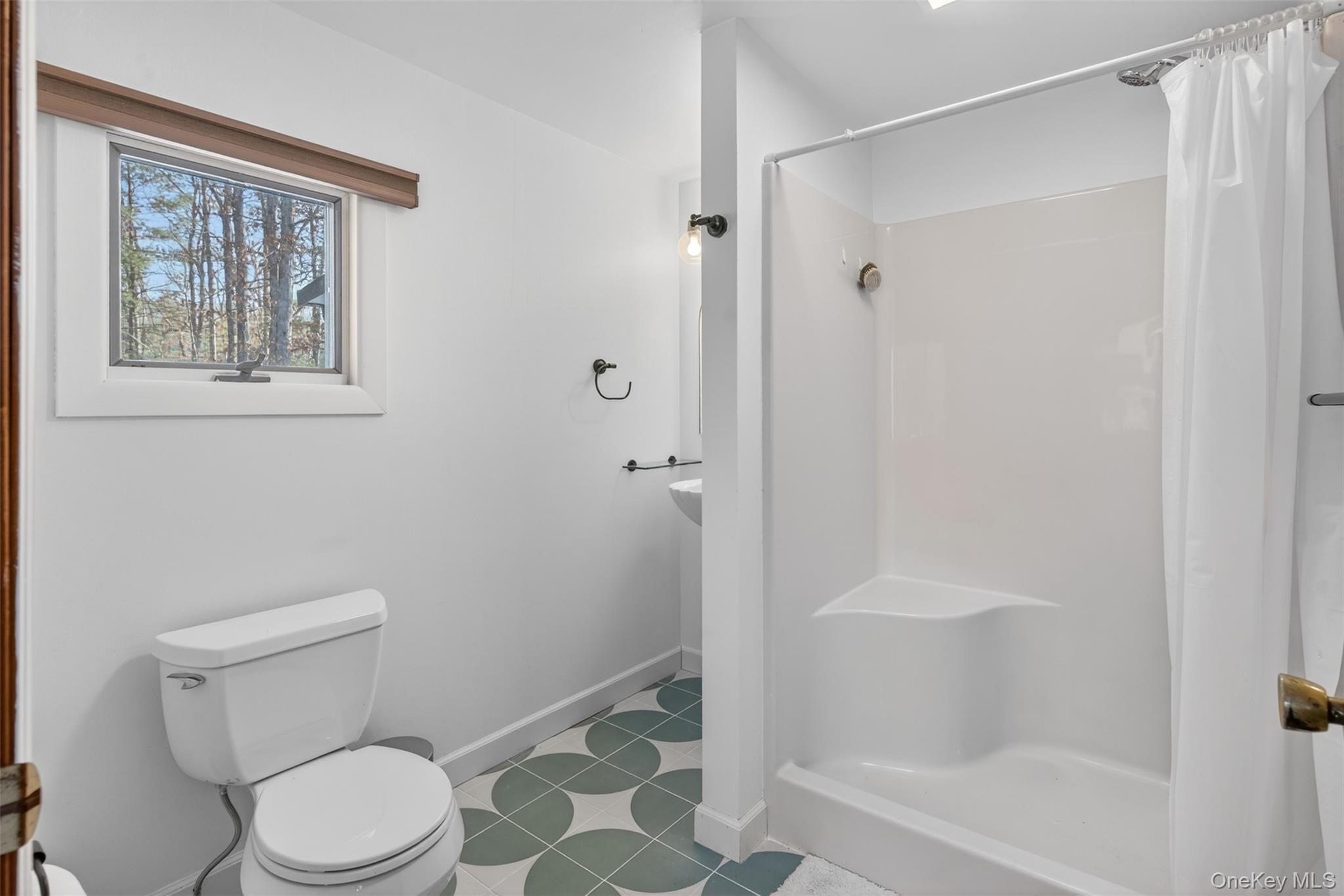 1073 Indian Springs Road Property Photo 16