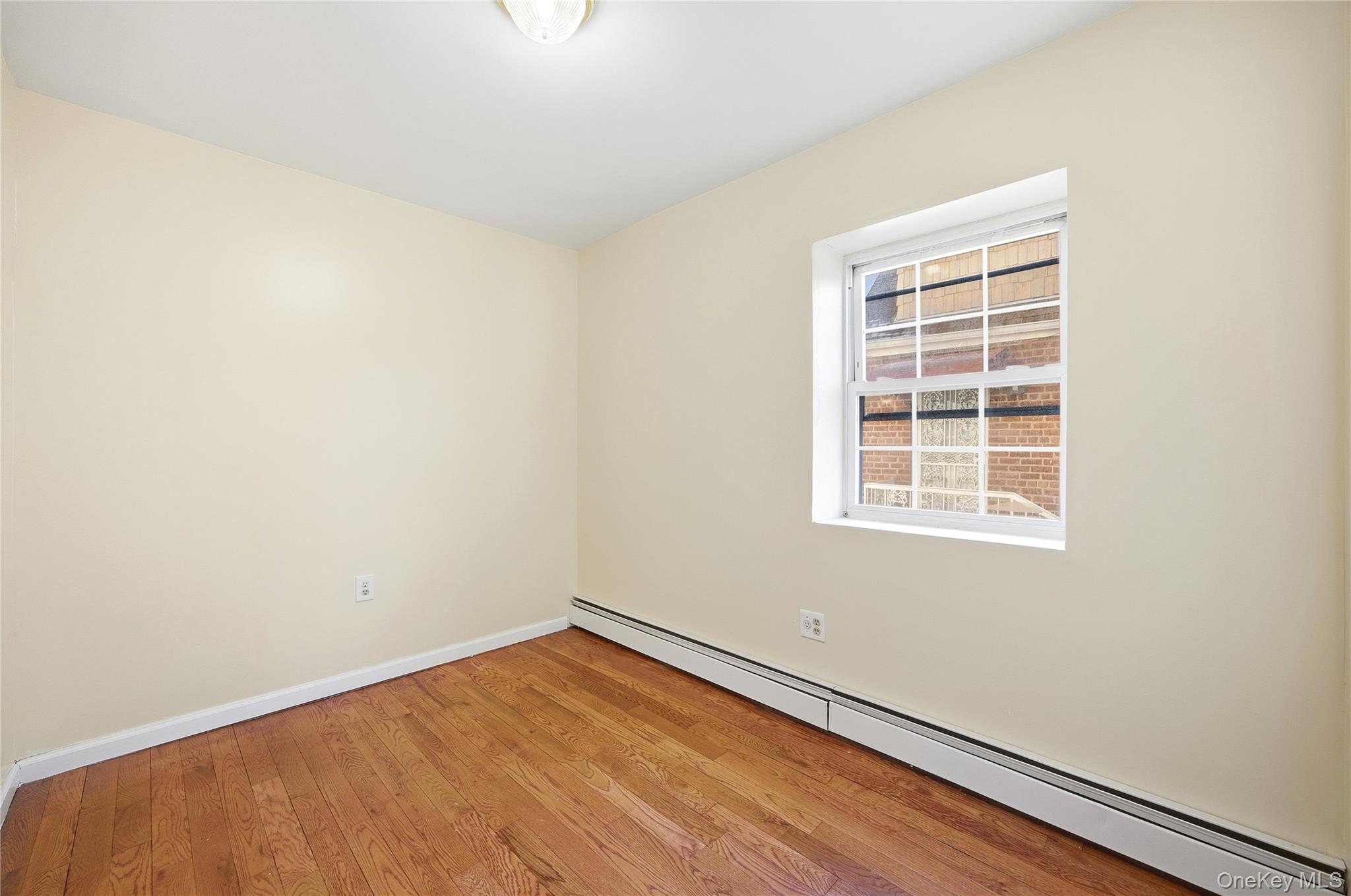 13410 Farmers Boulevard Property Photo 12