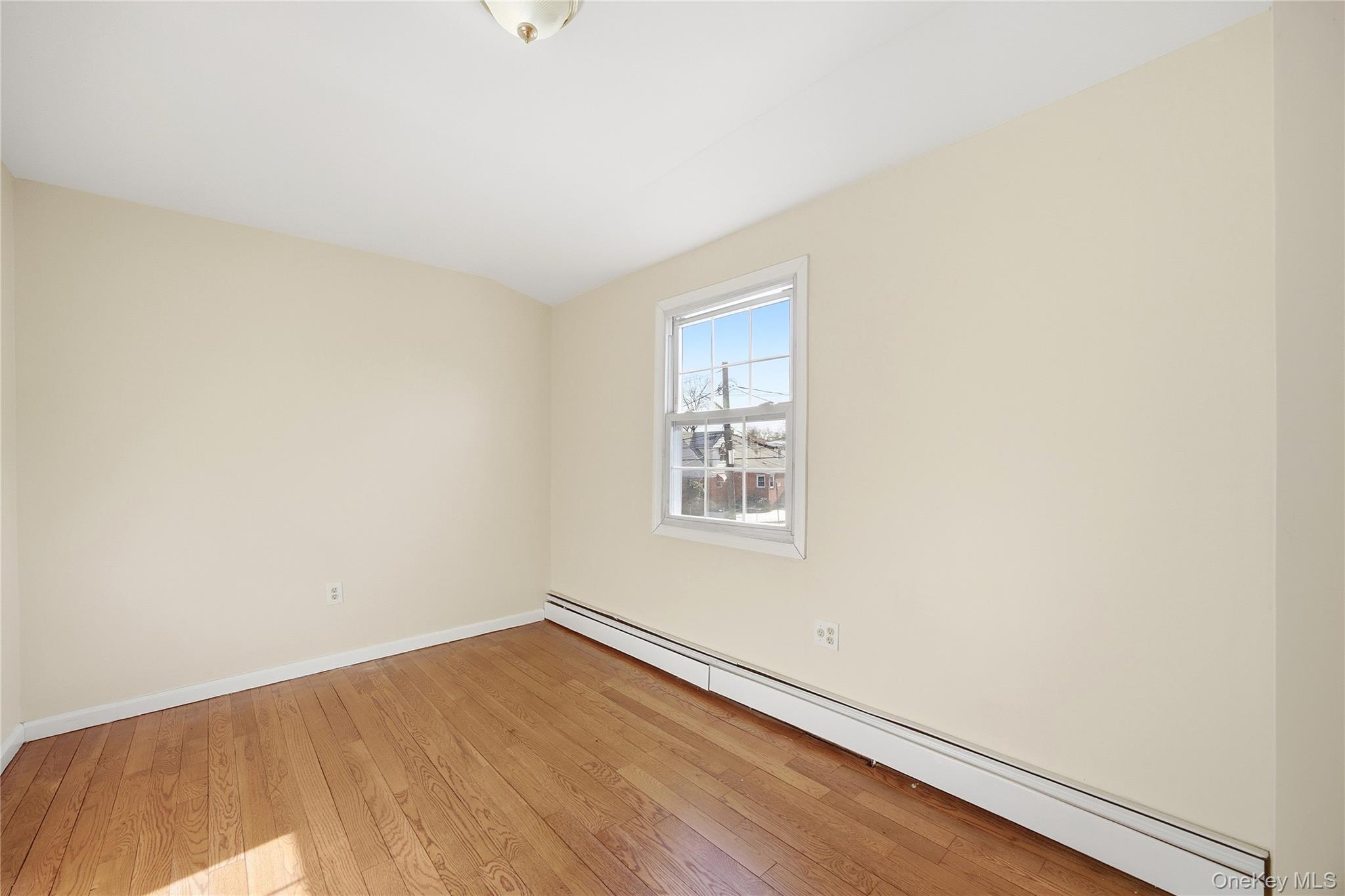 13410 Farmers Boulevard Property Photo 28