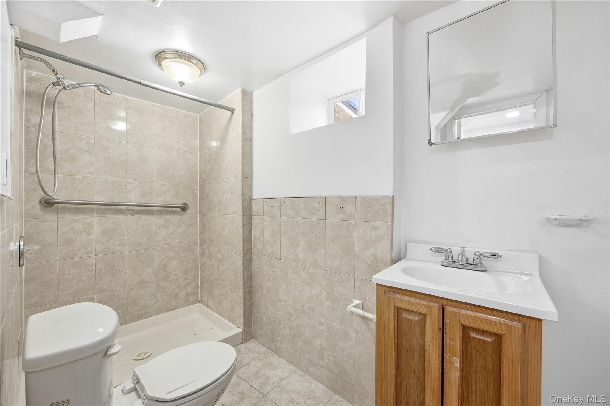 13410 Farmers Boulevard Property Photo 43