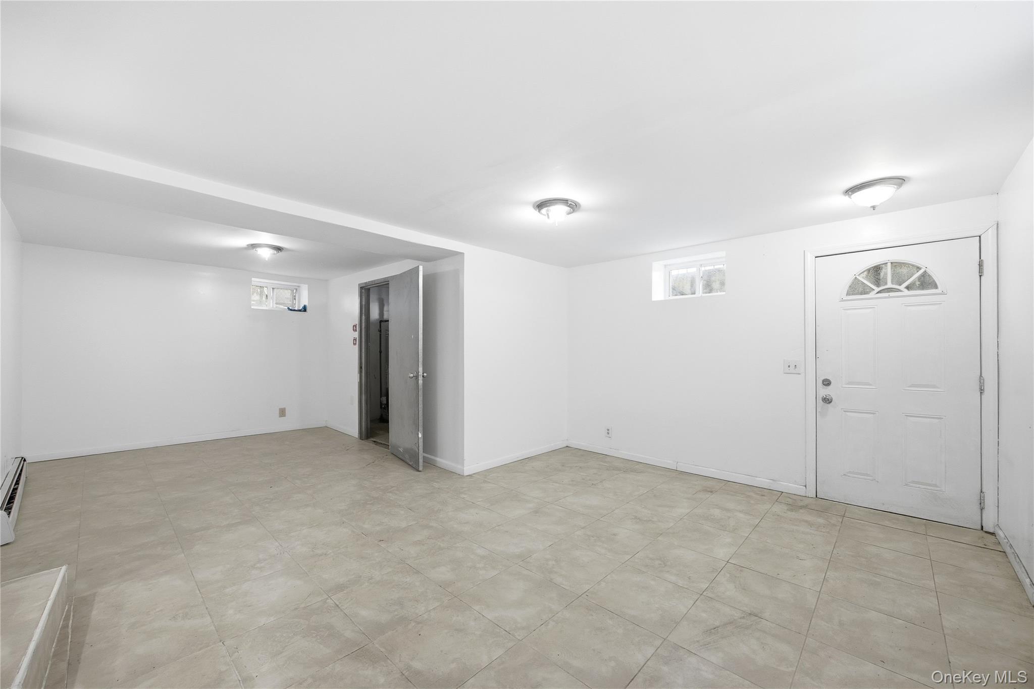 13410 Farmers Boulevard Property Photo 44