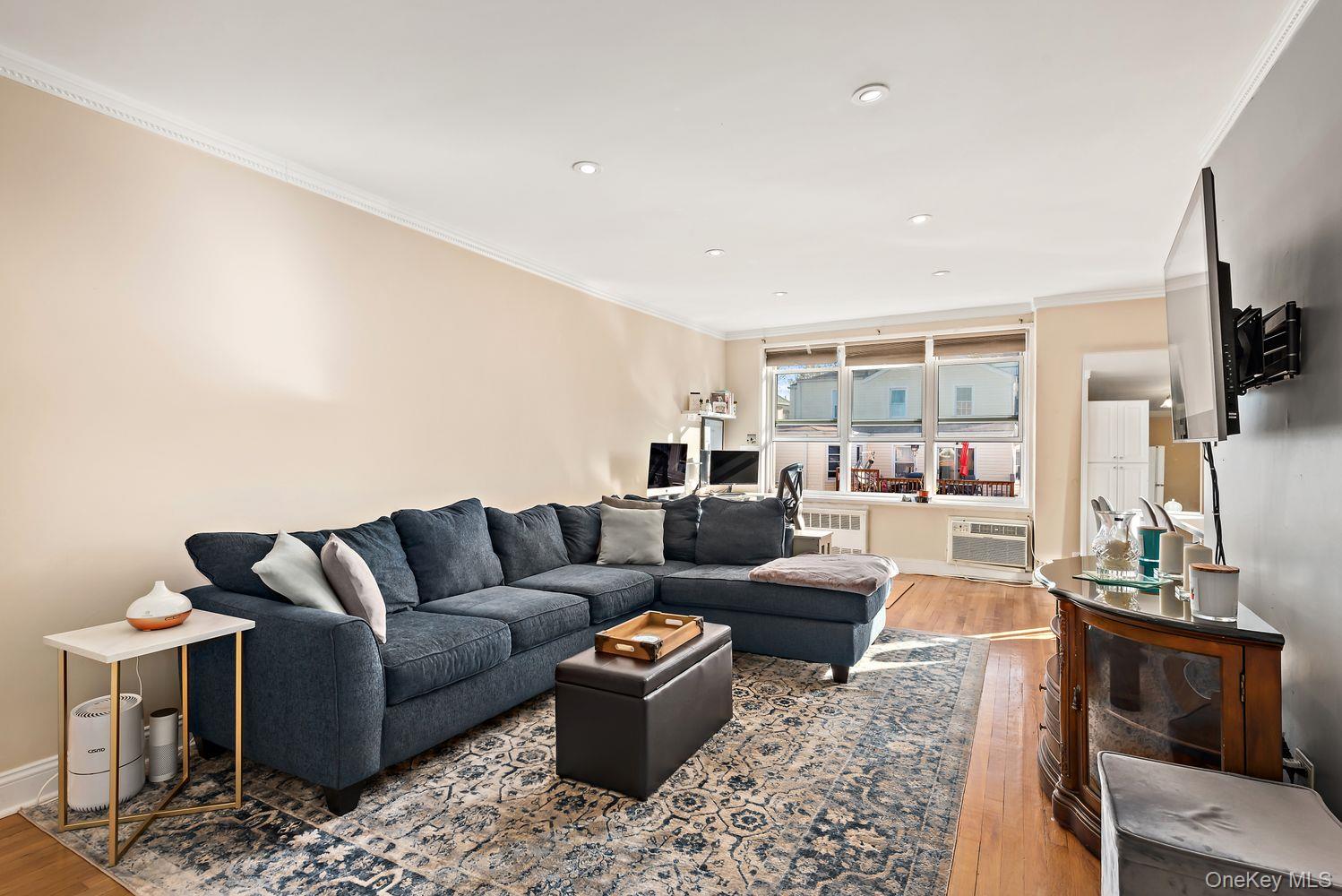 5730 Mosholu Avenue 4f Property Photo 6