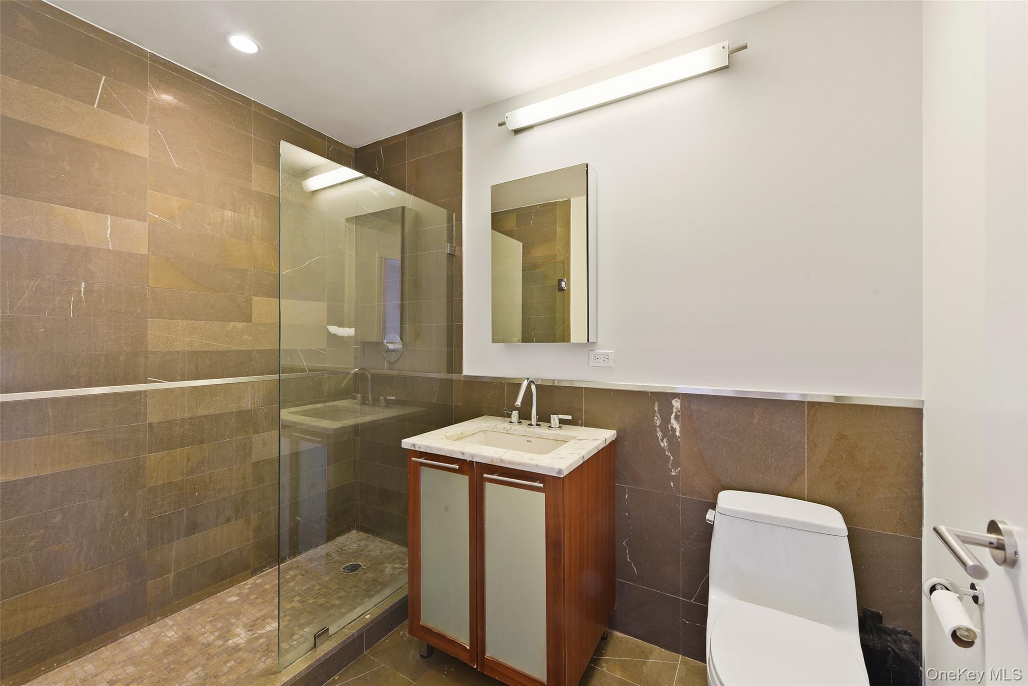 460 W 236th Street 6a Property Photo 16