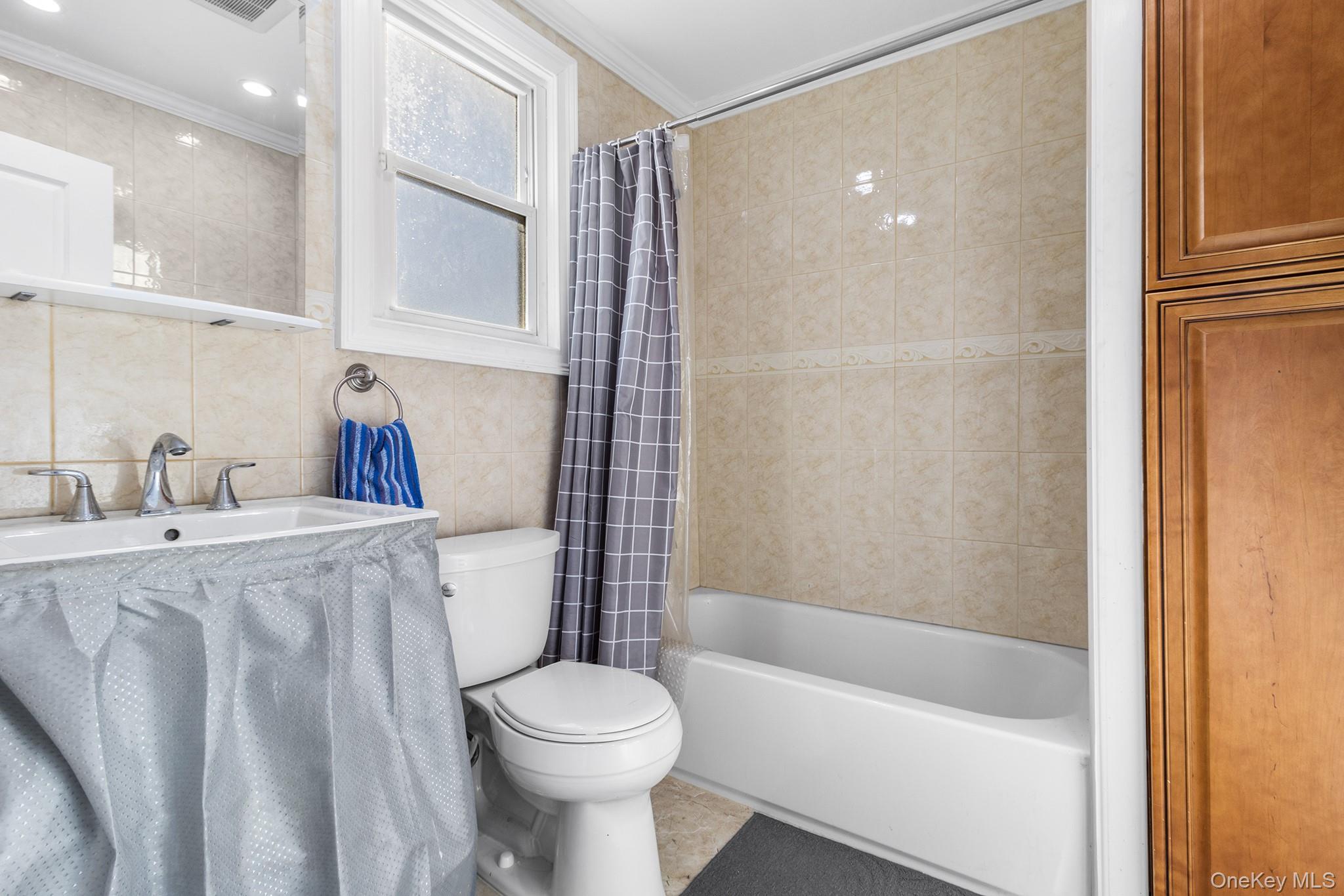 11748 140th Street Property Photo 9