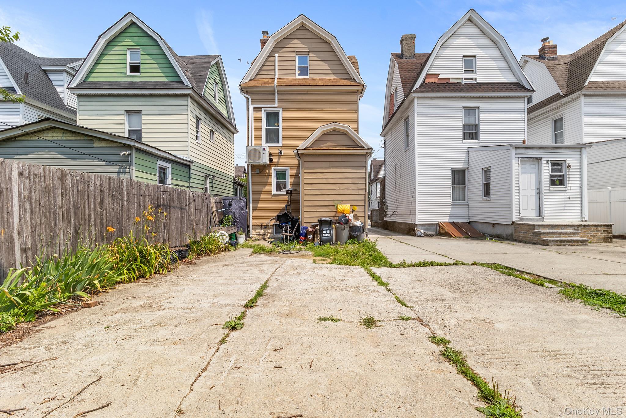 11748 140th Street Property Photo 18