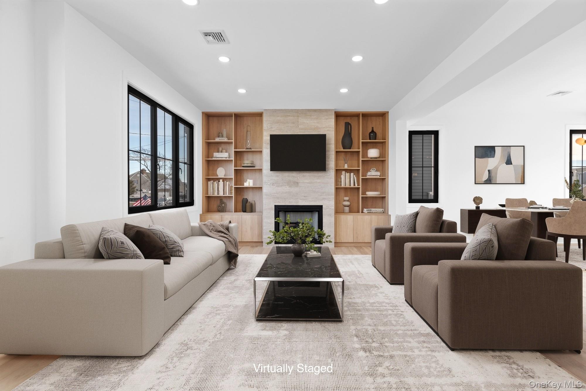 24 Midway Street Property Photo 5