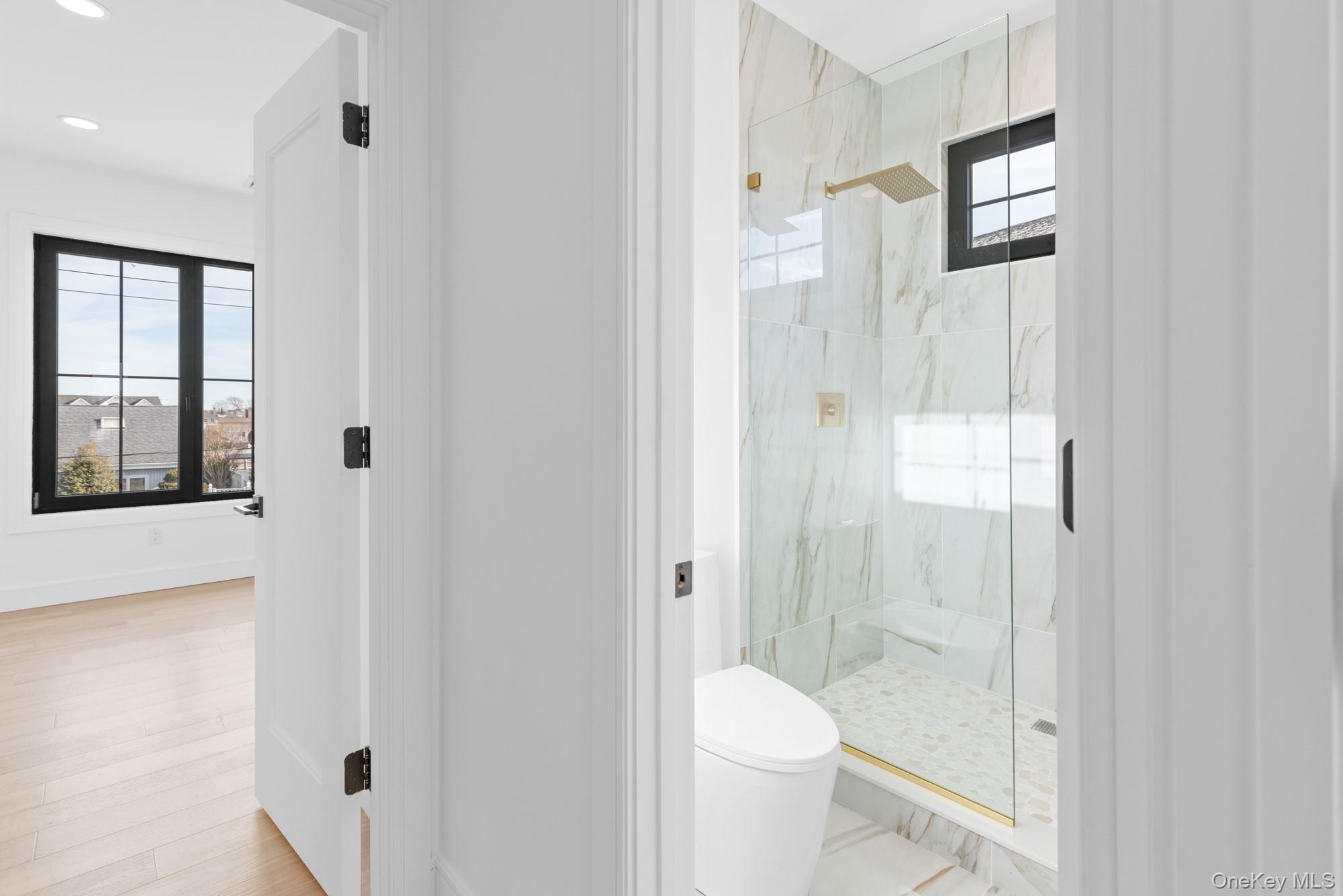 24 Midway Street Property Photo 22