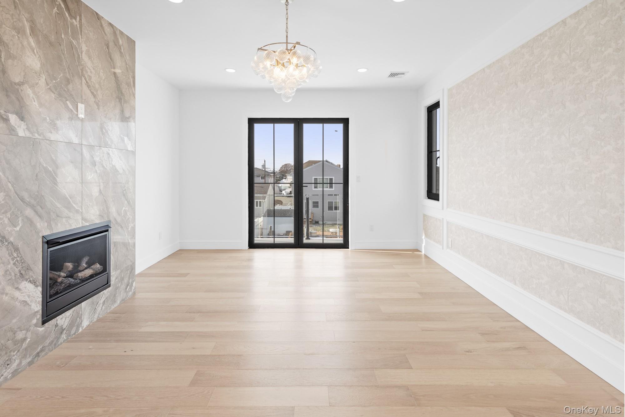 24 Midway Street Property Photo 27