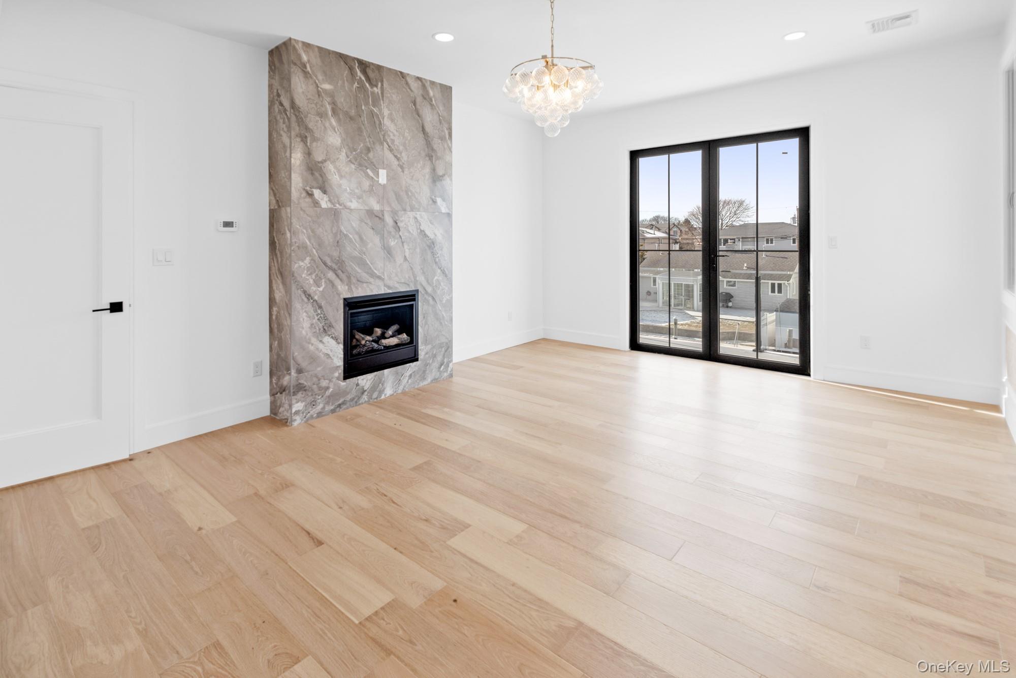 24 Midway Street Property Photo 28