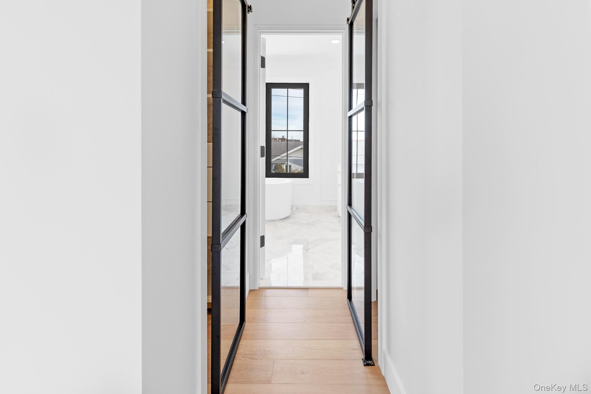 24 Midway Street Property Photo 29