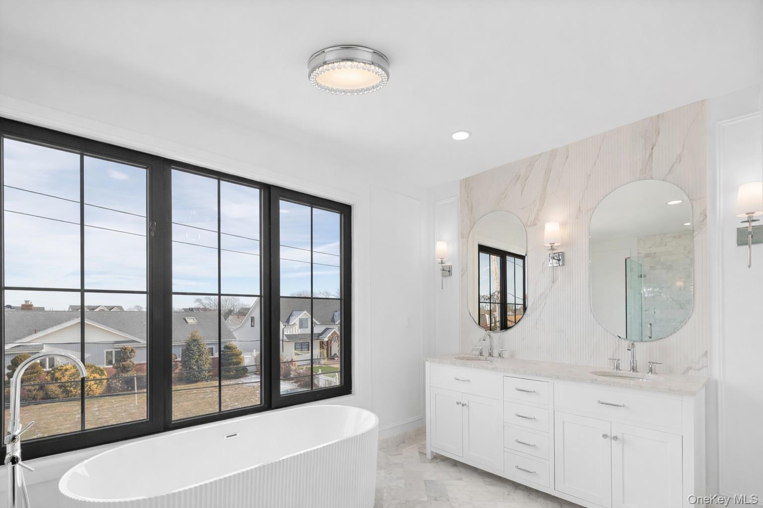24 Midway Street Property Photo 32