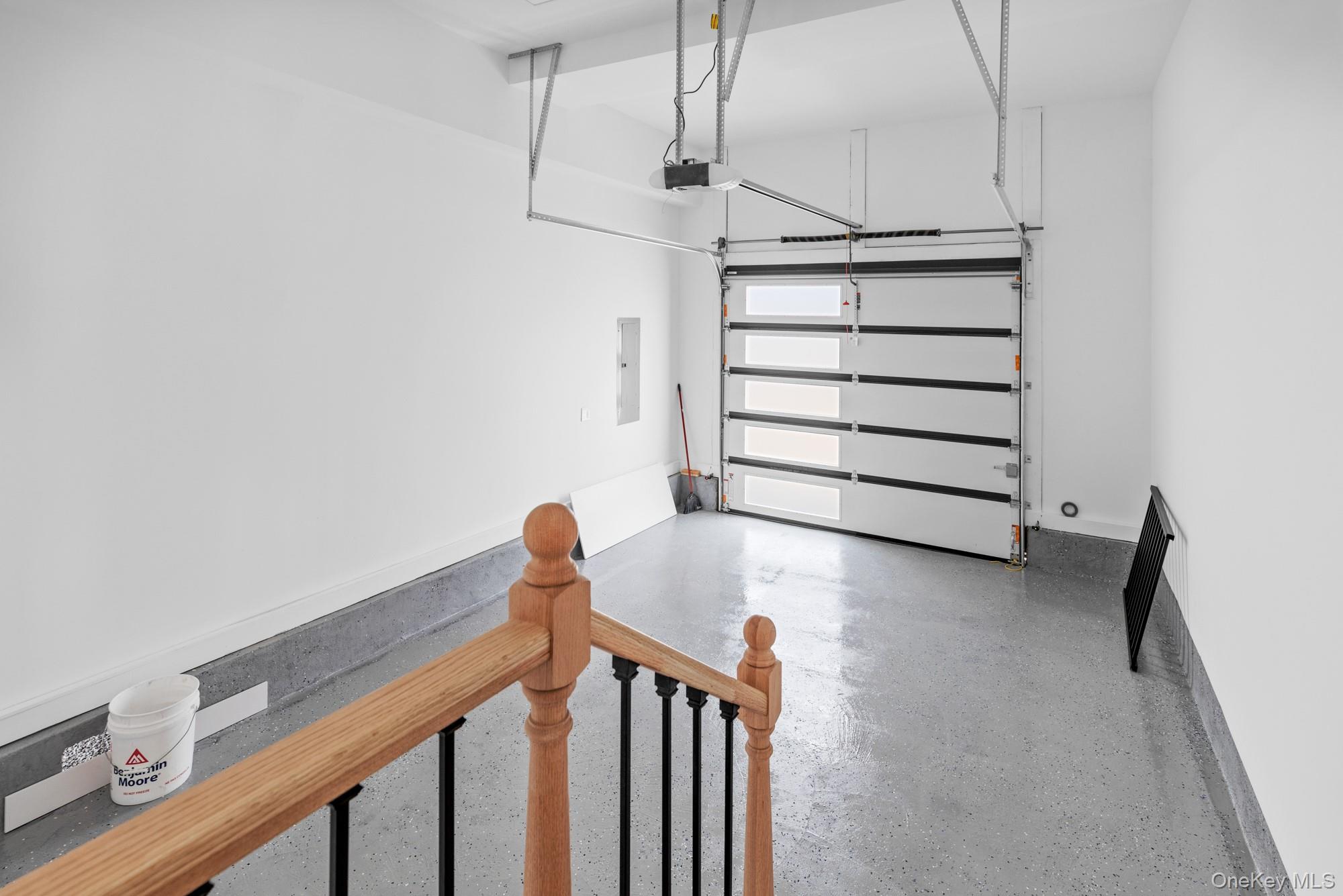 24 Midway Street Property Photo 38