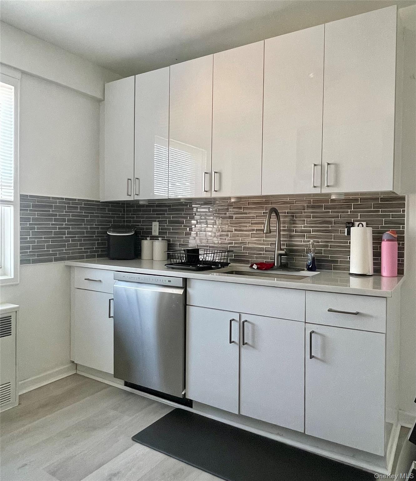 89-15 Parsons Boulevard 10m Property Photo 15