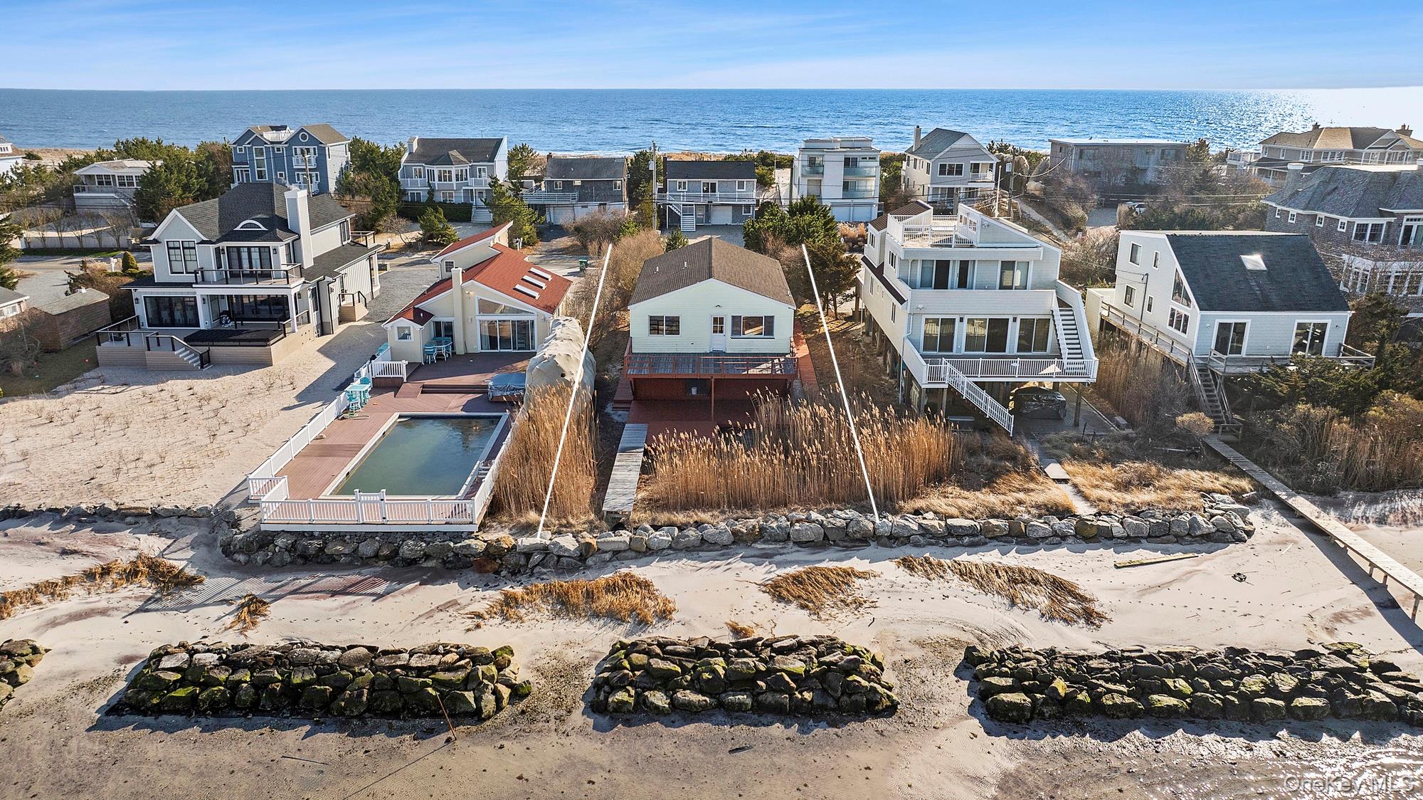 626 Dune Road Property Photo 4