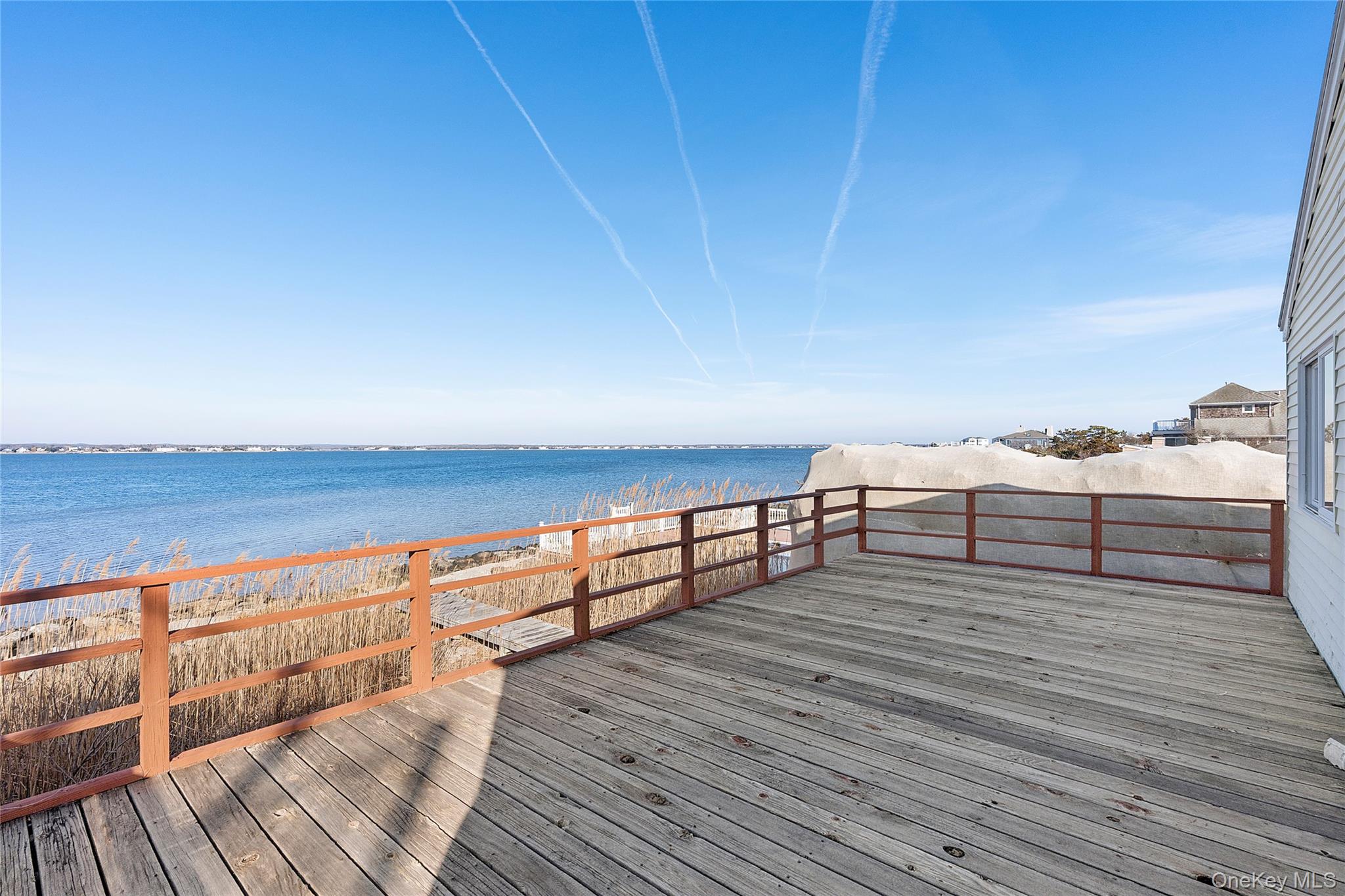 626 Dune Road Property Photo 8