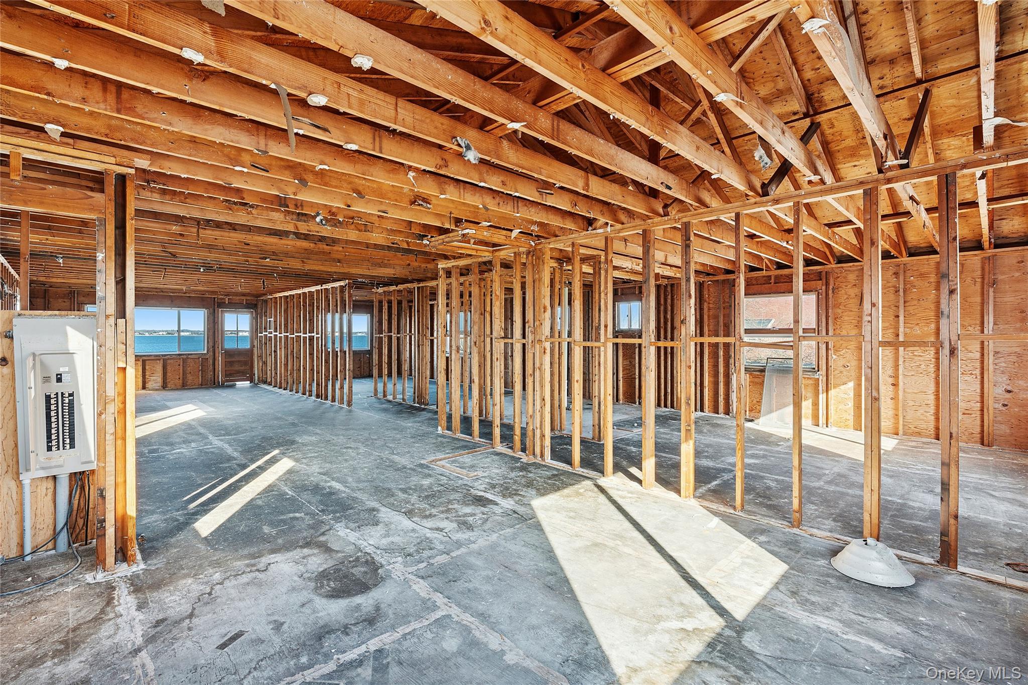 626 Dune Road Property Photo 11