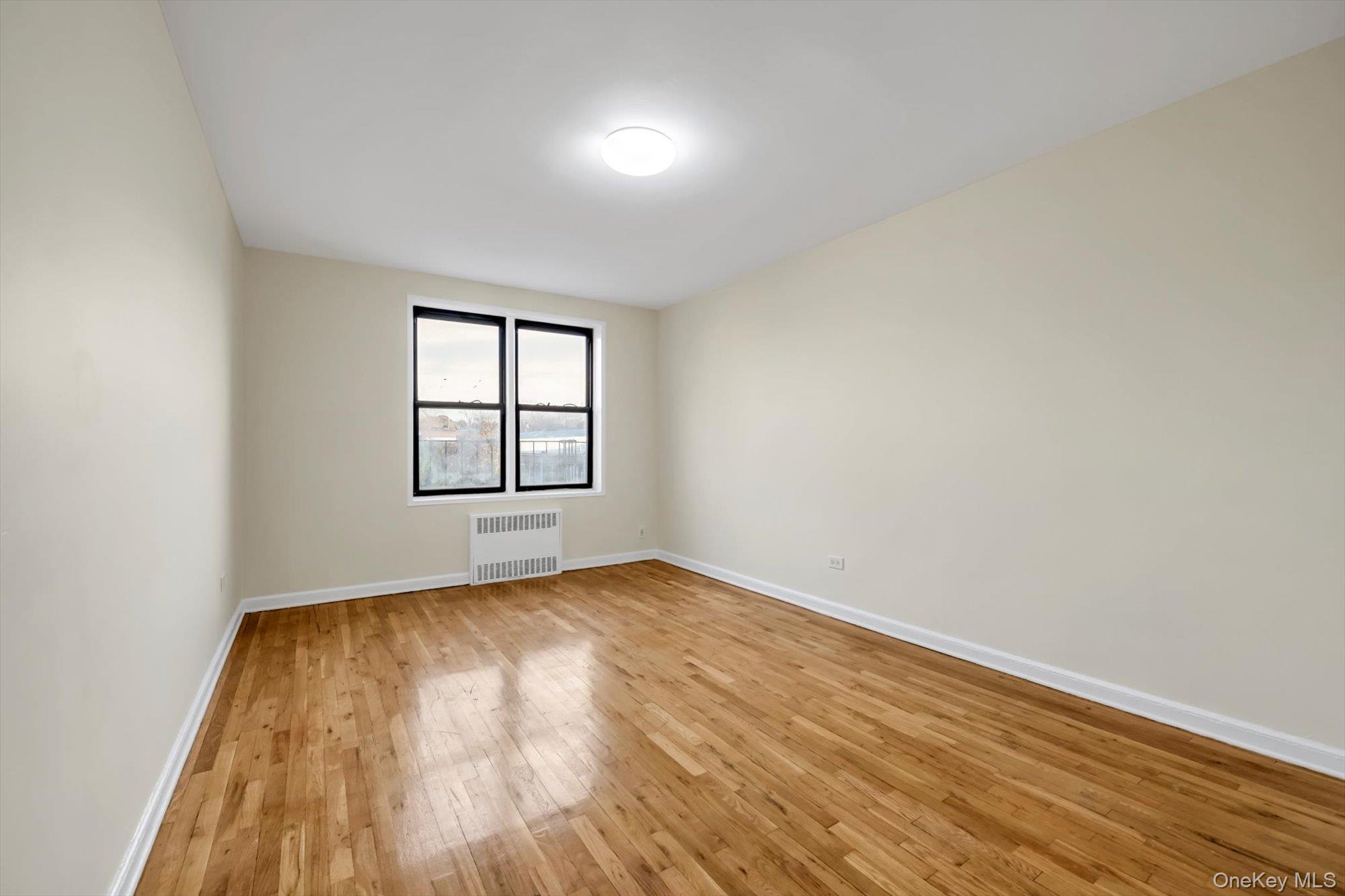 71-11 Yellowstone Boulevard 4a Property Photo 4