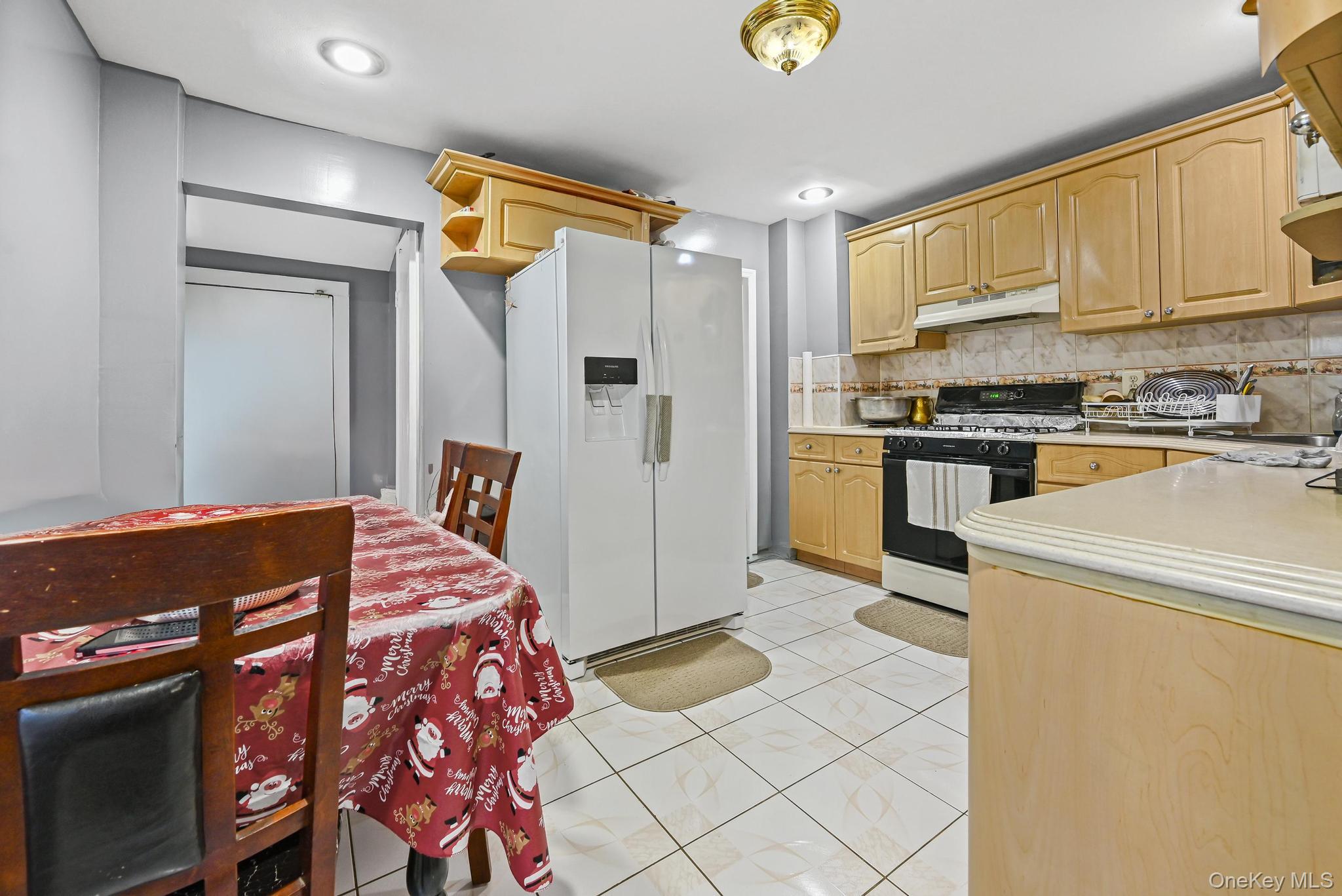 131-23 140th Street Property Photo 7