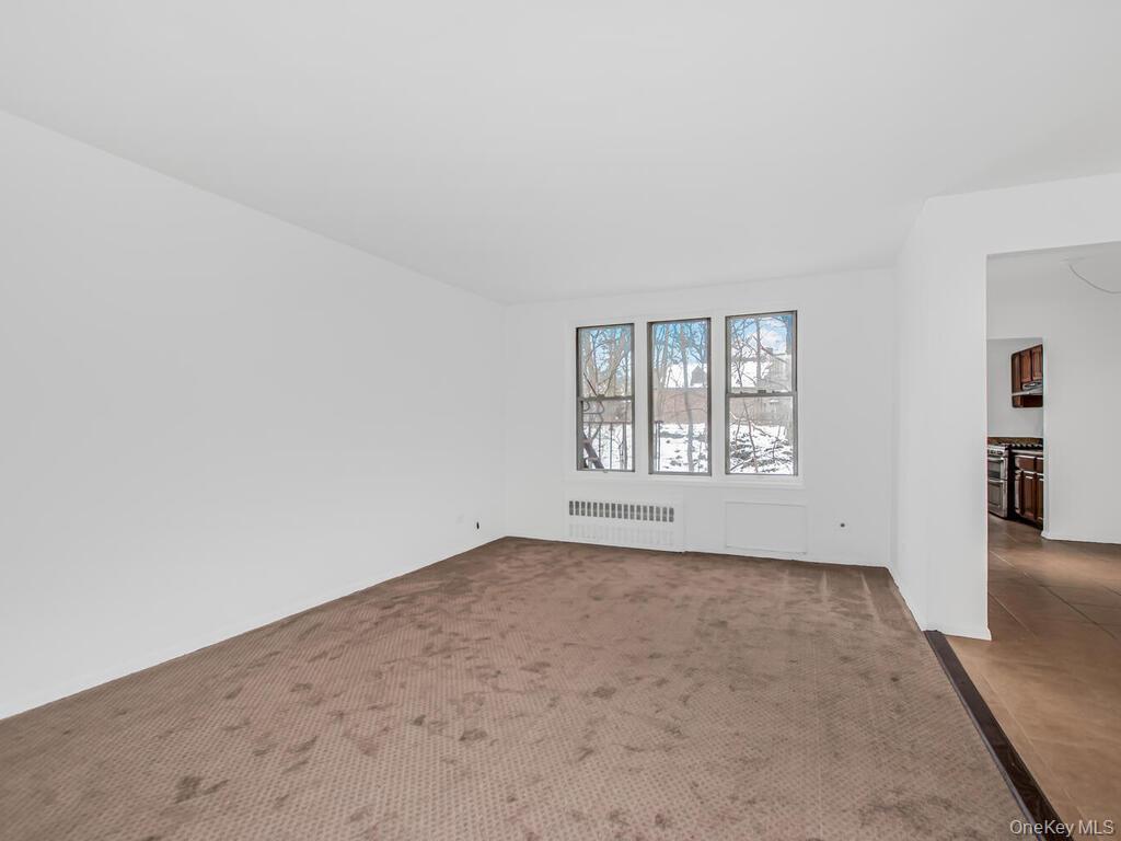 6601 Broadway 6i Property Photo 2