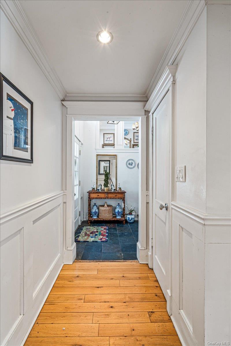 20 Harborview Drive Property Photo 24