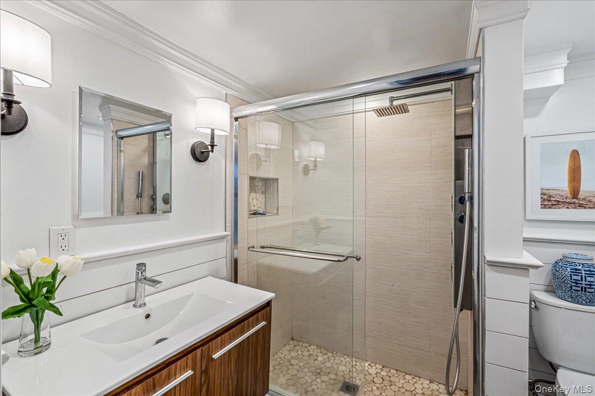 20 Harborview Drive Property Photo 29