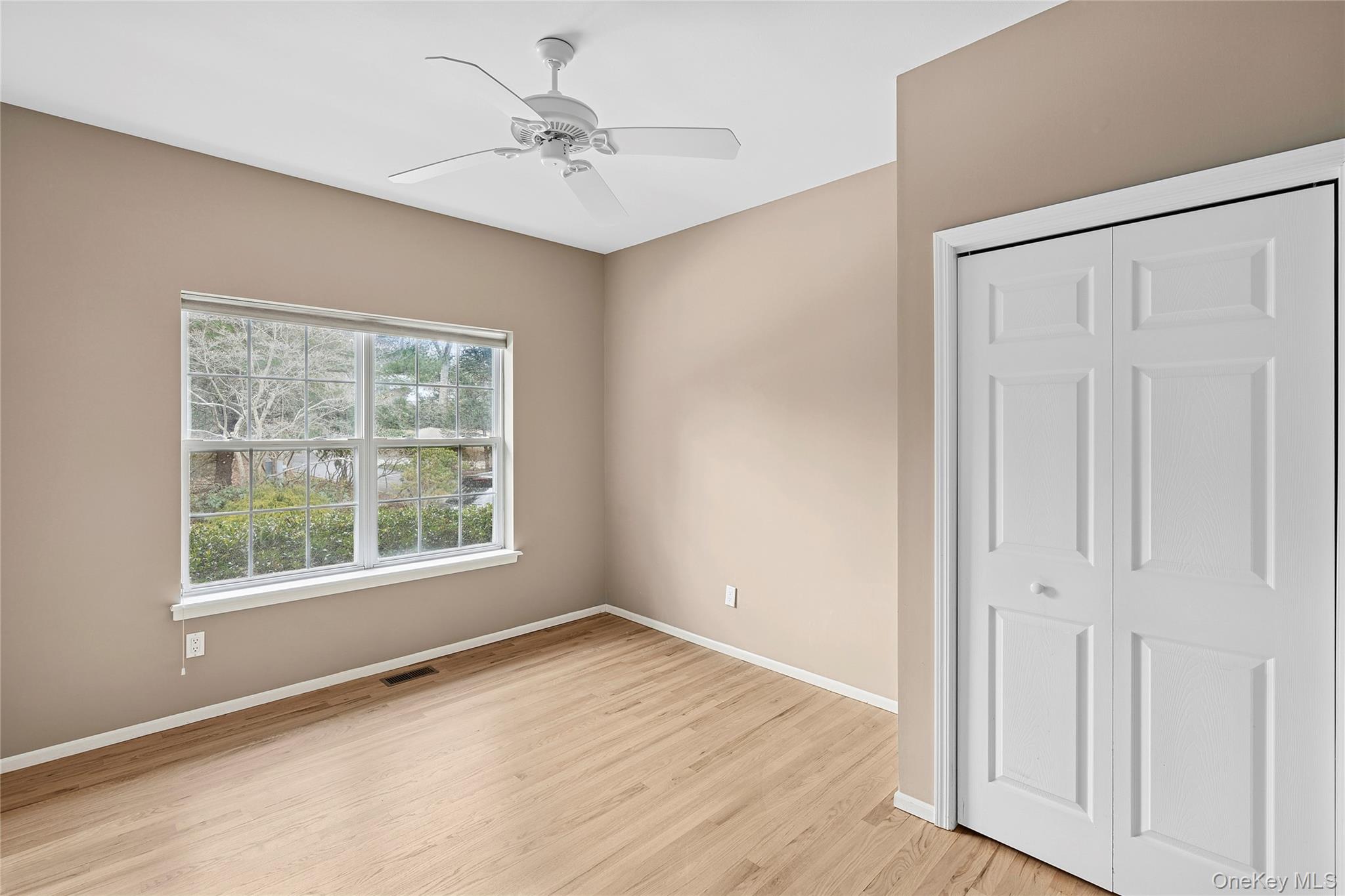 97 Spring Close Highway Property Photo 6