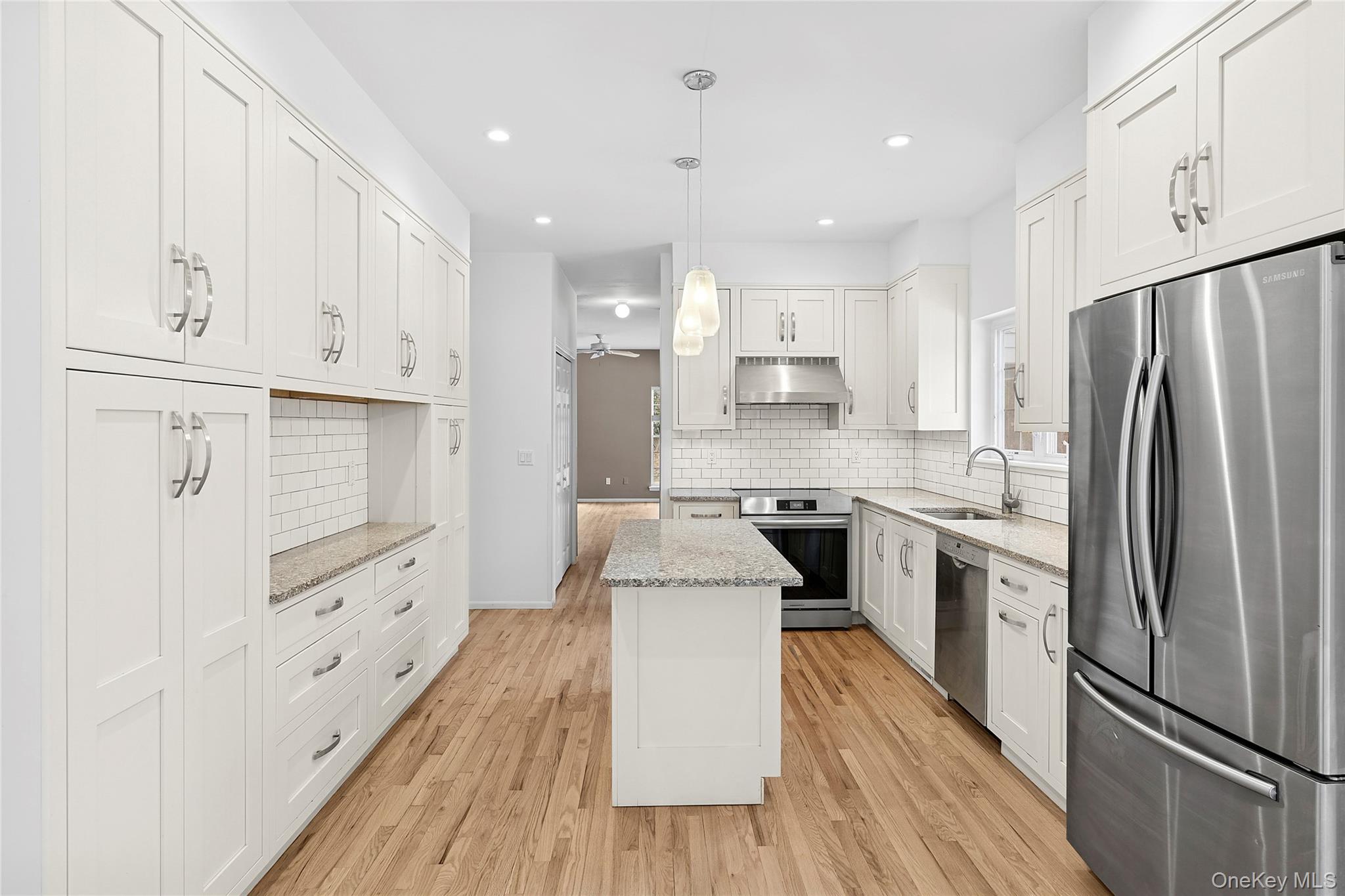 97 Spring Close Highway Property Photo 10
