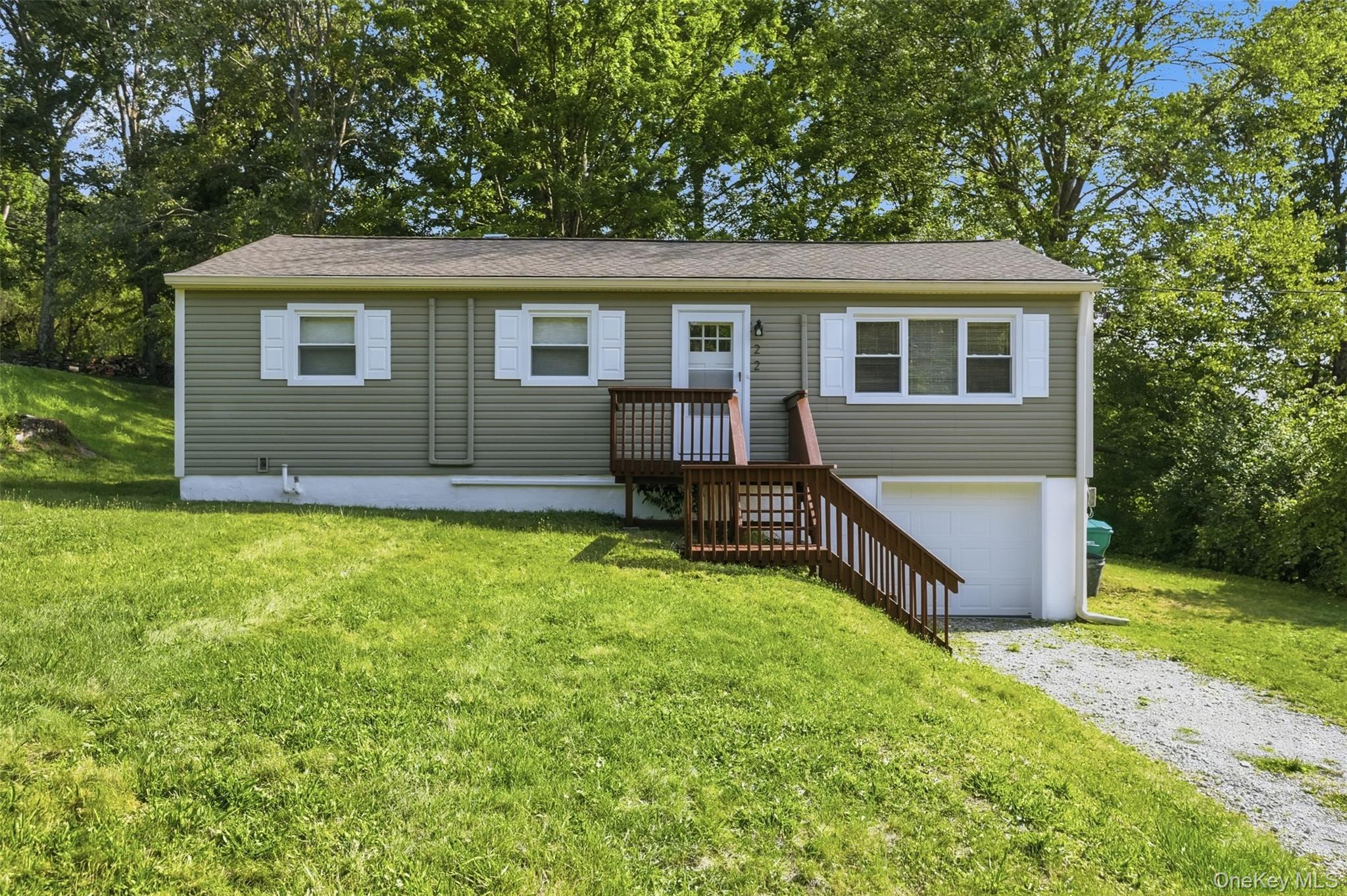 22 W Marshall Drive Property Photo 1