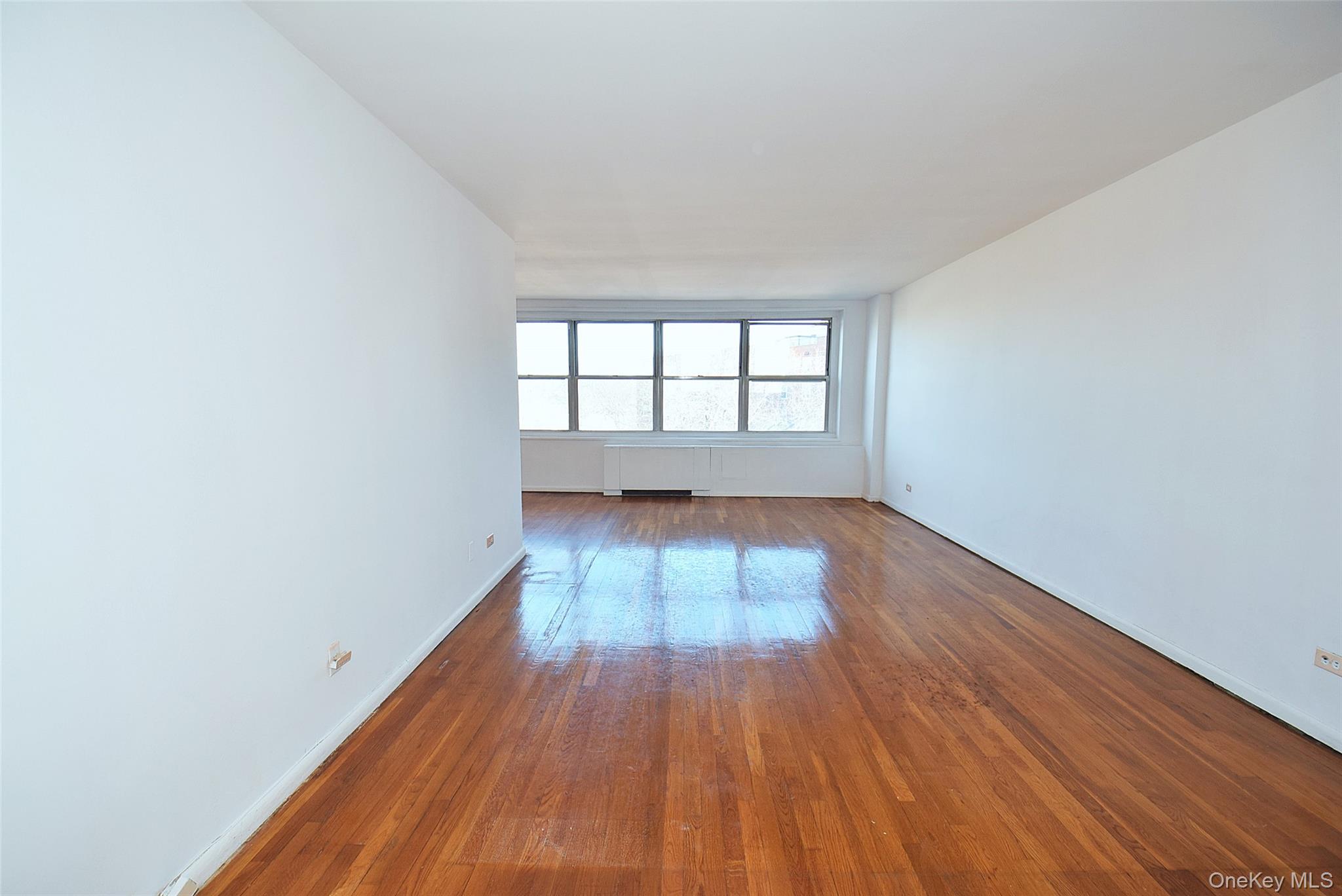 211-10 18 Avenue 4j Property Photo 6