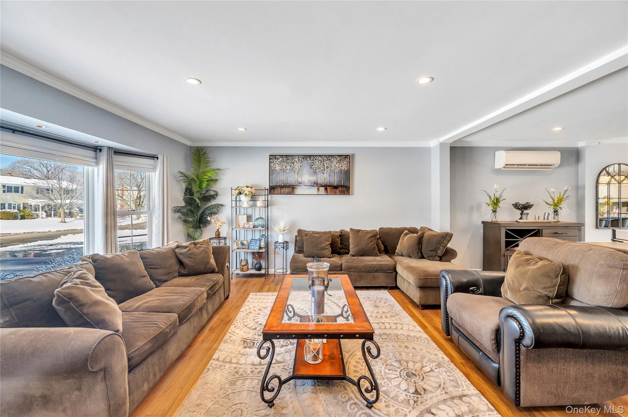 19 Radburn Drive Property Photo 8