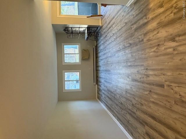 4 Scarborough Lane B Property Photo 6