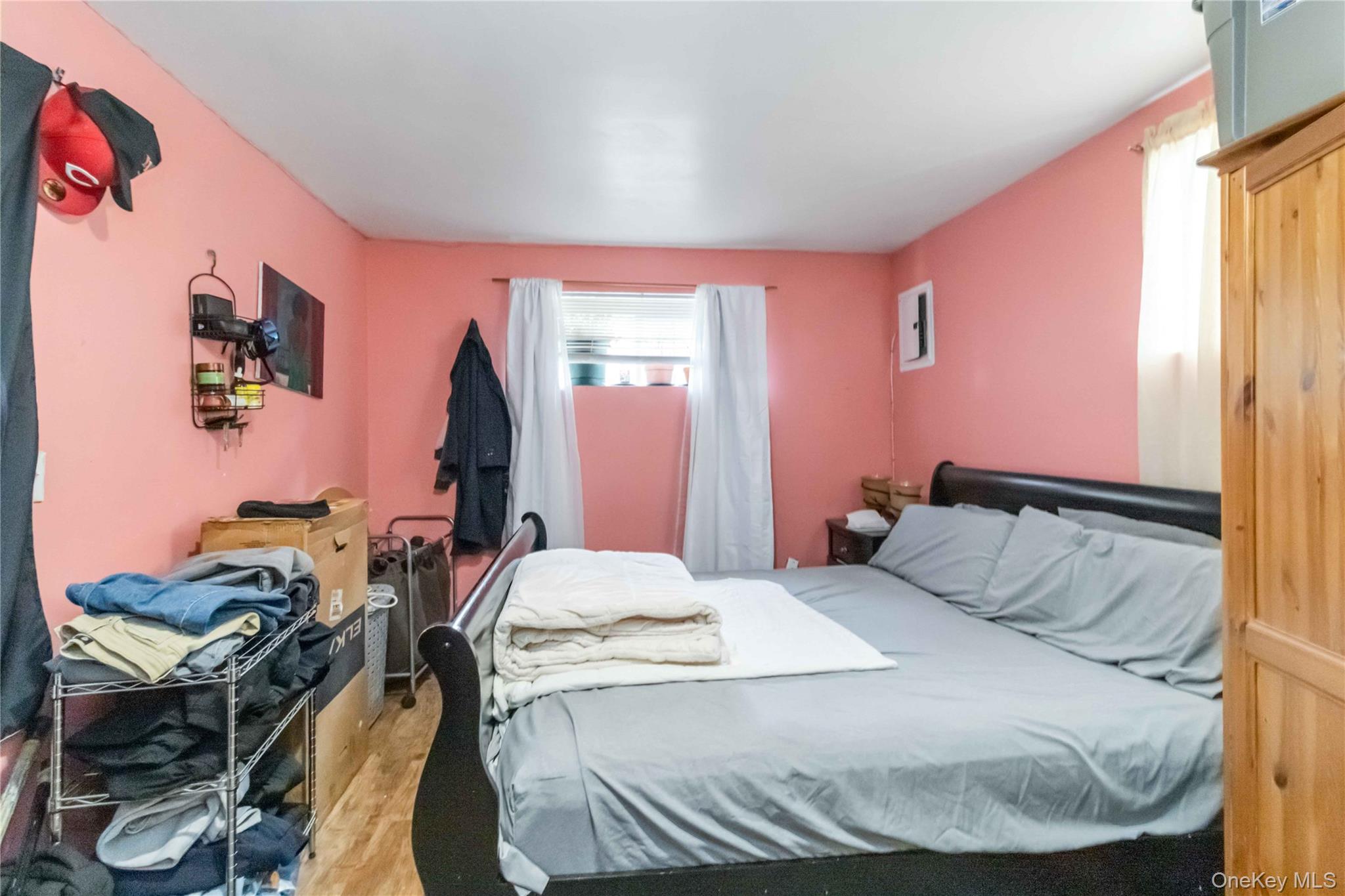 25 South Street Property Photo 28