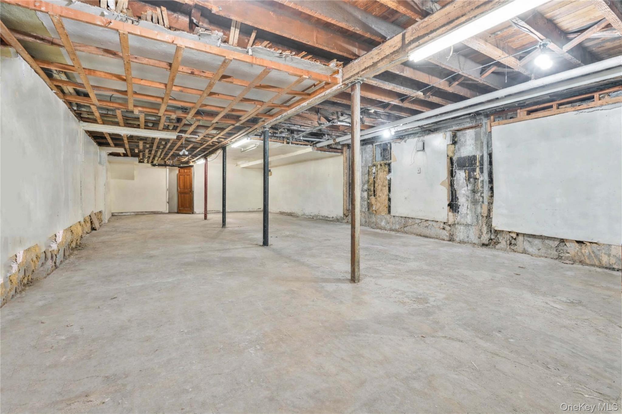 69 Martense Street Property Photo 27
