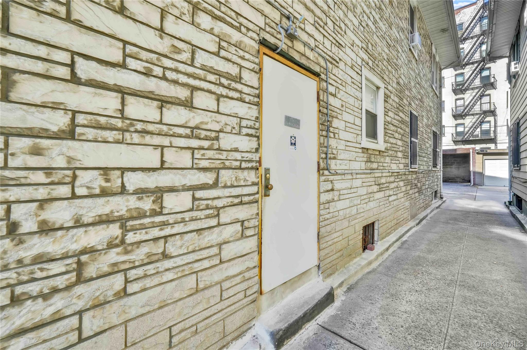 69 Martense Street Property Photo 29