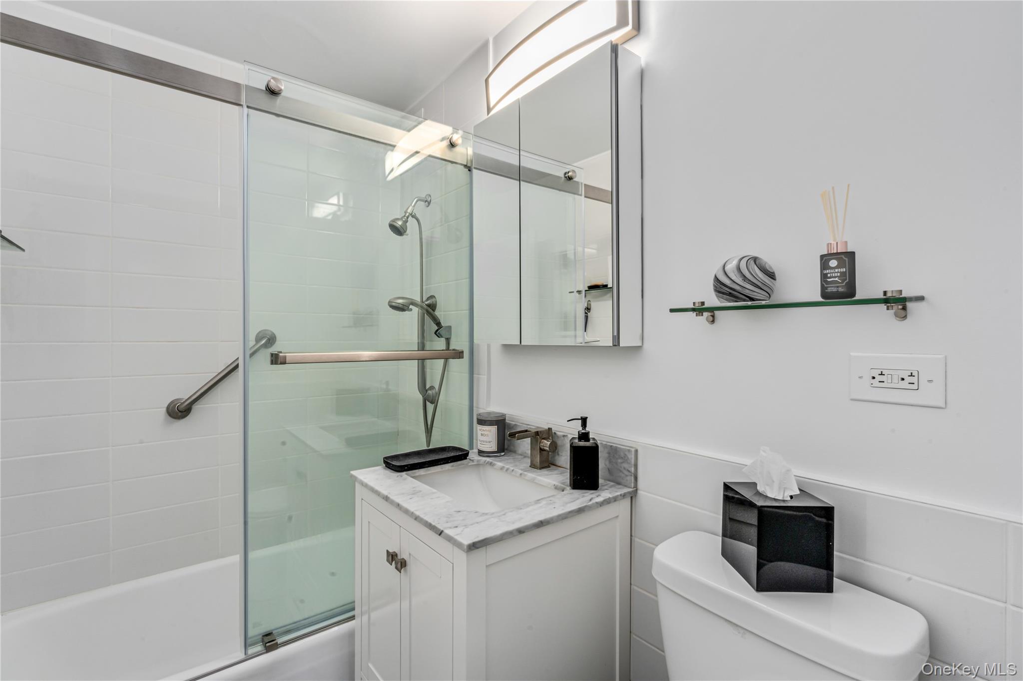 18-15 215th Street 14 B Property Photo 16