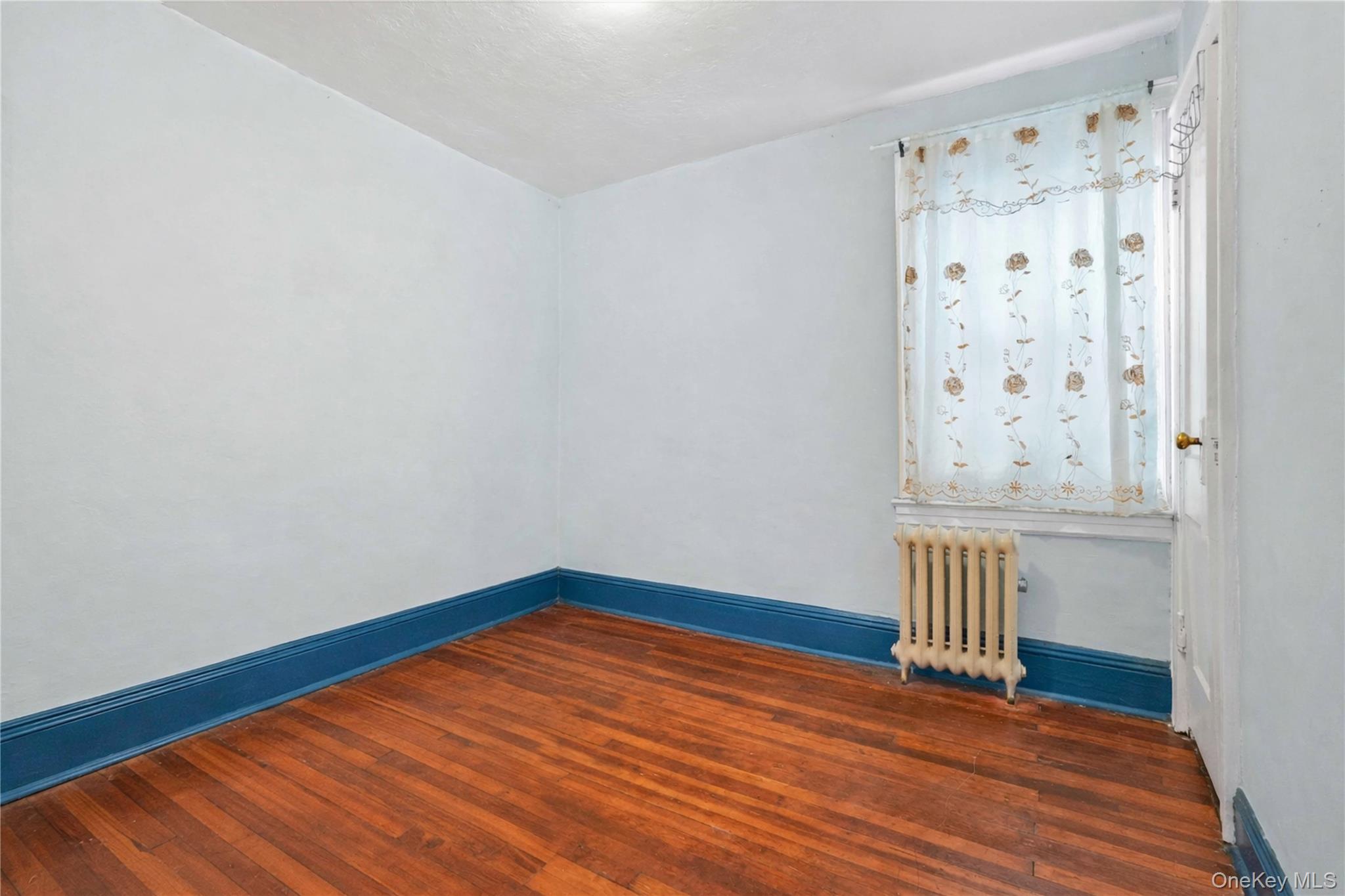 8060 162nd Street Property Photo 15
