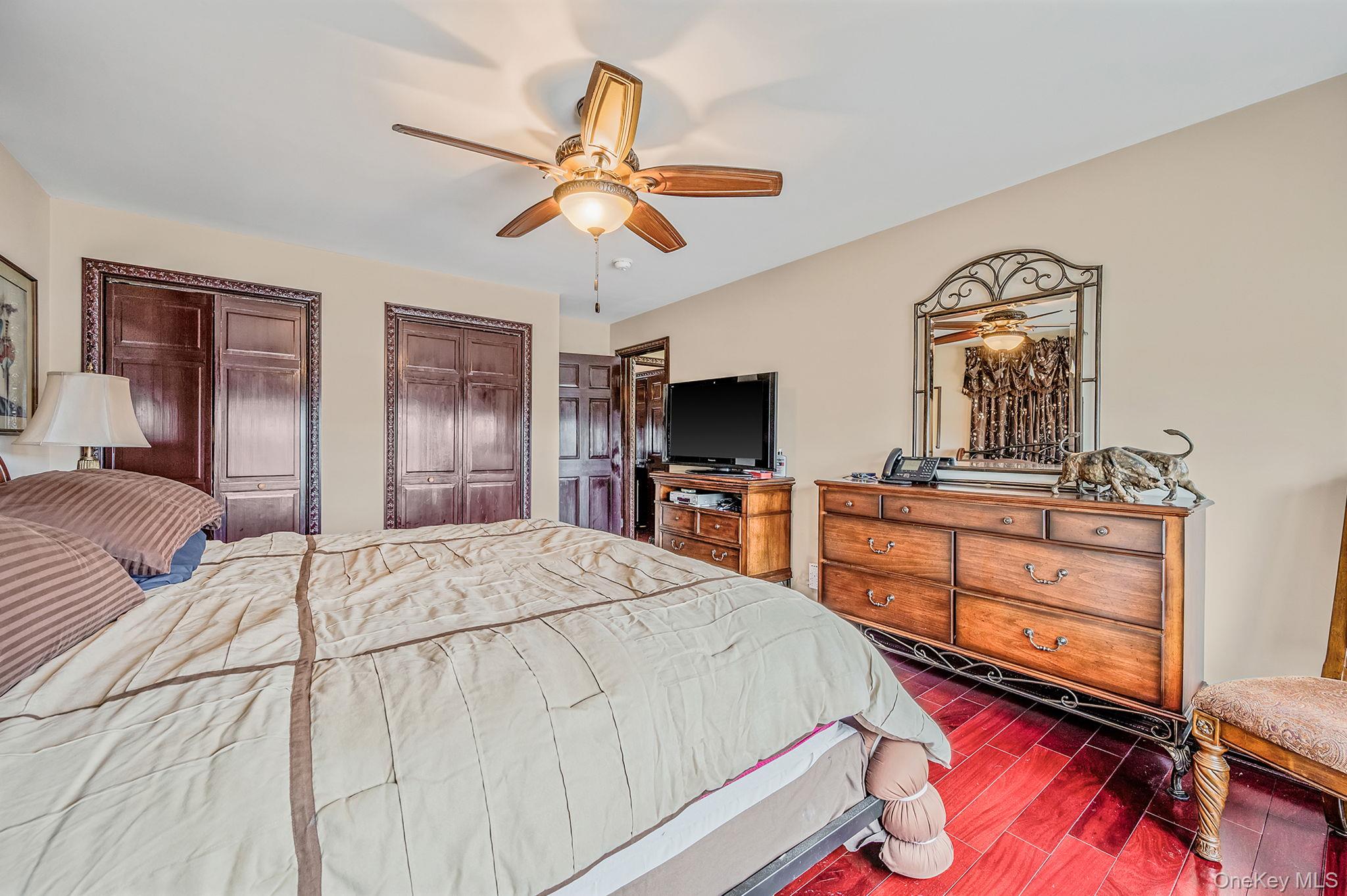 120 Waldo Street Property Photo 8