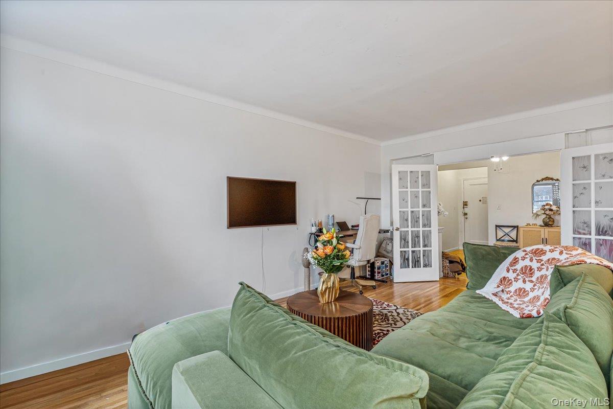 65-74 Saunders Street 6j Property Photo 5