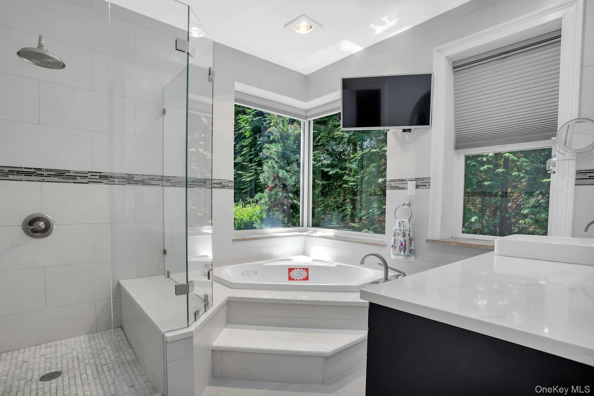 5 Boulevard Property Photo 16
